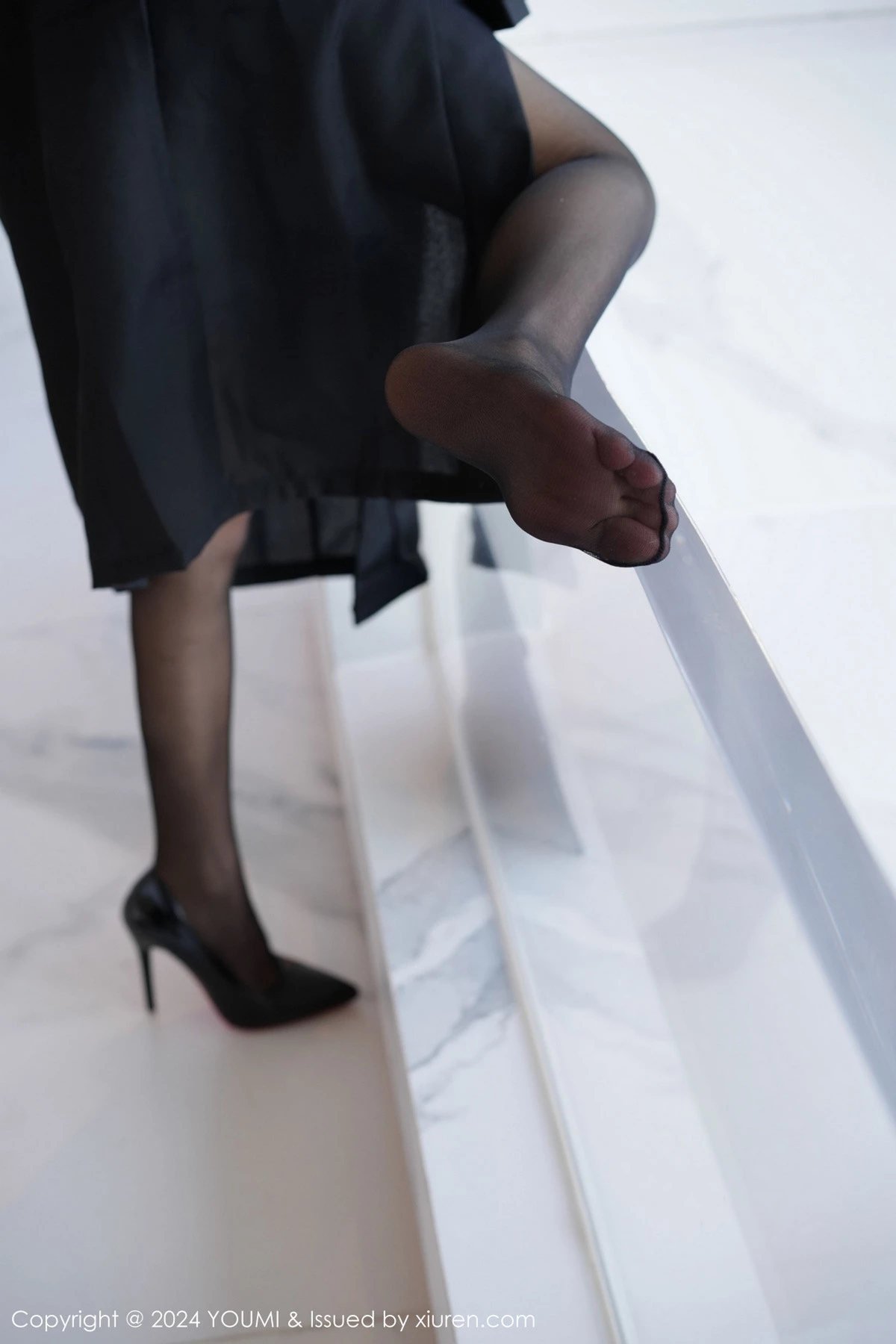 [YOUMI尤蜜荟] 2024.05.17 VOL.1064 鱼尾fish 黑丝美腿 [95P] NO.9