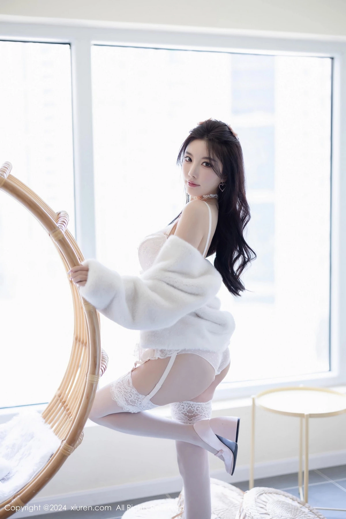 [XiuRen秀人网] 2024.05.20 No.8570 杨晨晨Yome 美腿丝袜 [80P] NO.8