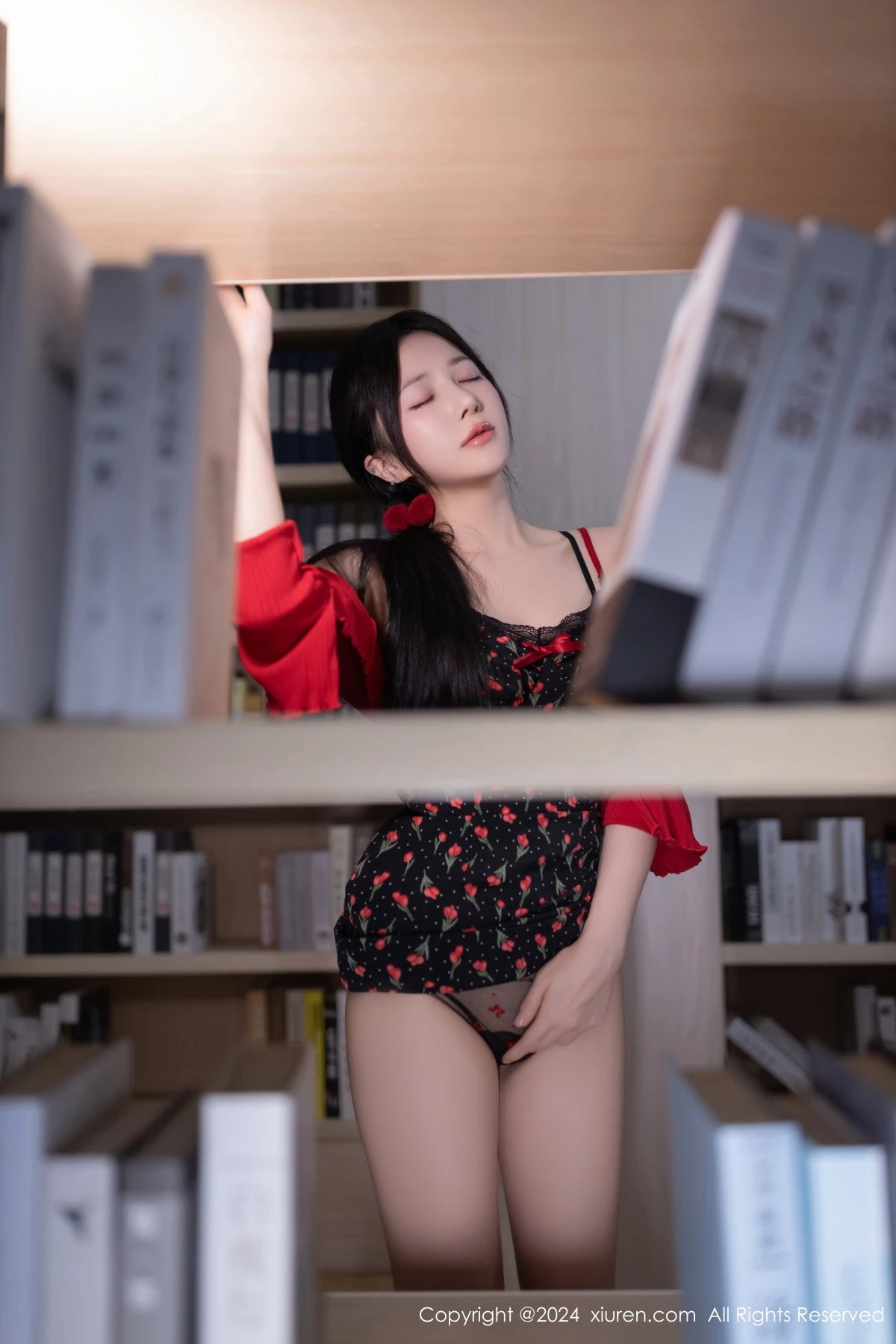 [XiuRen秀人网] 2024.05.24 No.8596 鱼子酱Fish 丝袜美腿 [81P] NO.12