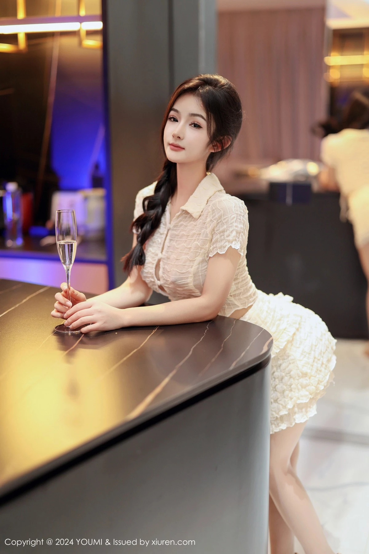 [YOUMI尤蜜荟] 2024.05.24 VOL.1067 谭小灵 美腿丝袜 [82P] NO.2