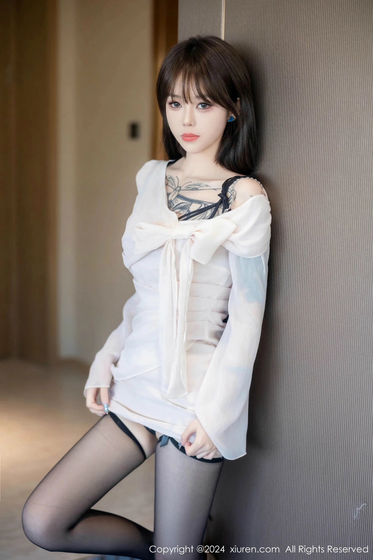 [XiuRen秀人网] 2024.05.24 No.8591 奶瓶. 黑丝美腿 [85P] NO.6