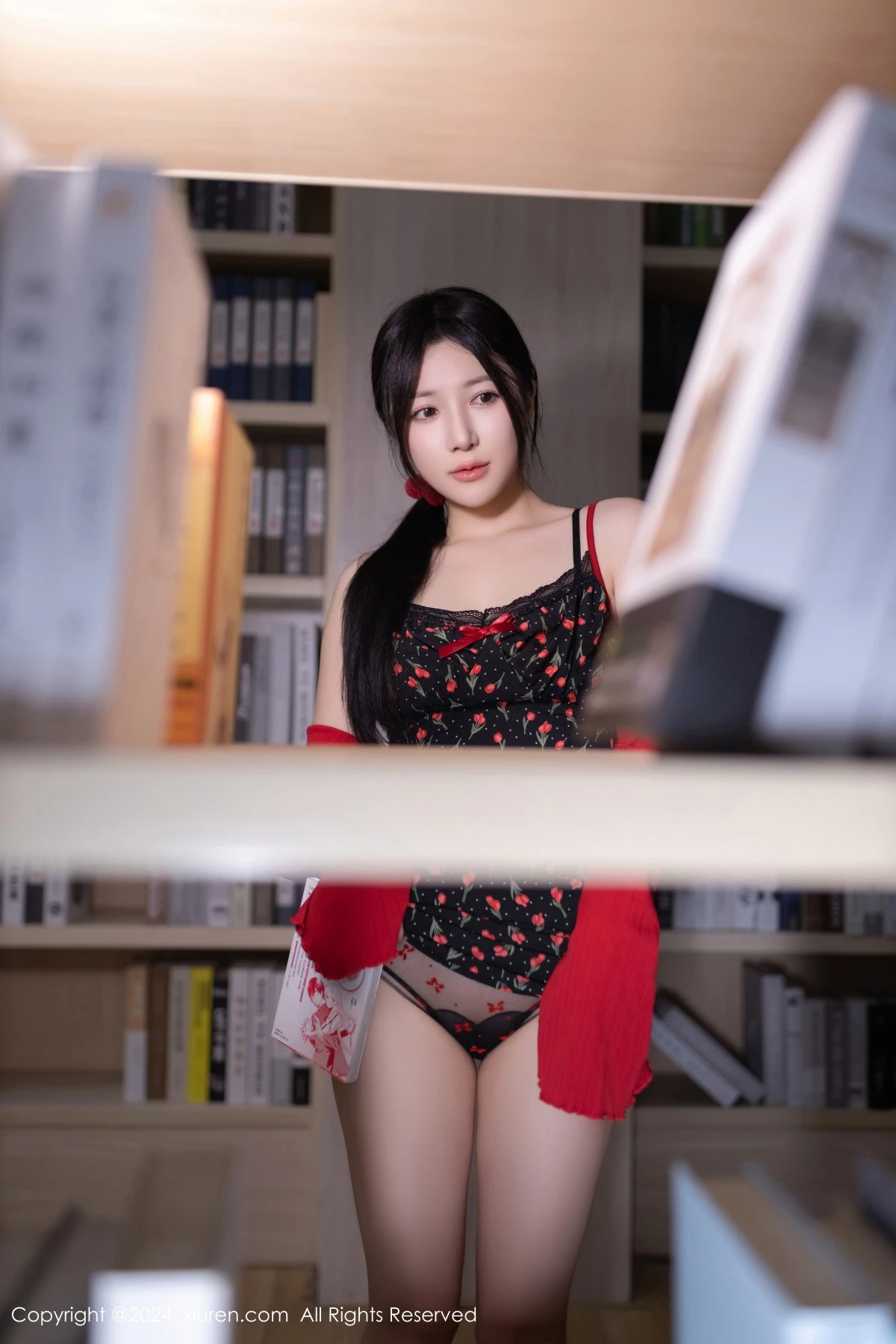 [XiuRen秀人网] 2024.05.24 No.8596 鱼子酱Fish 丝袜美腿 [81P] NO.8