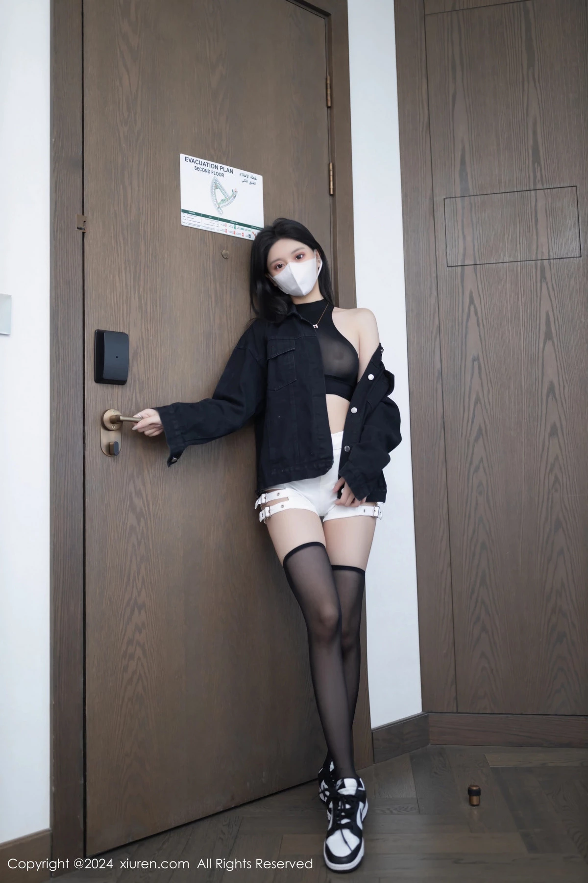 [XiuRen秀人网] 2024.05.31 No.8636 幼幼 美腿黑丝 [80P] NO.5