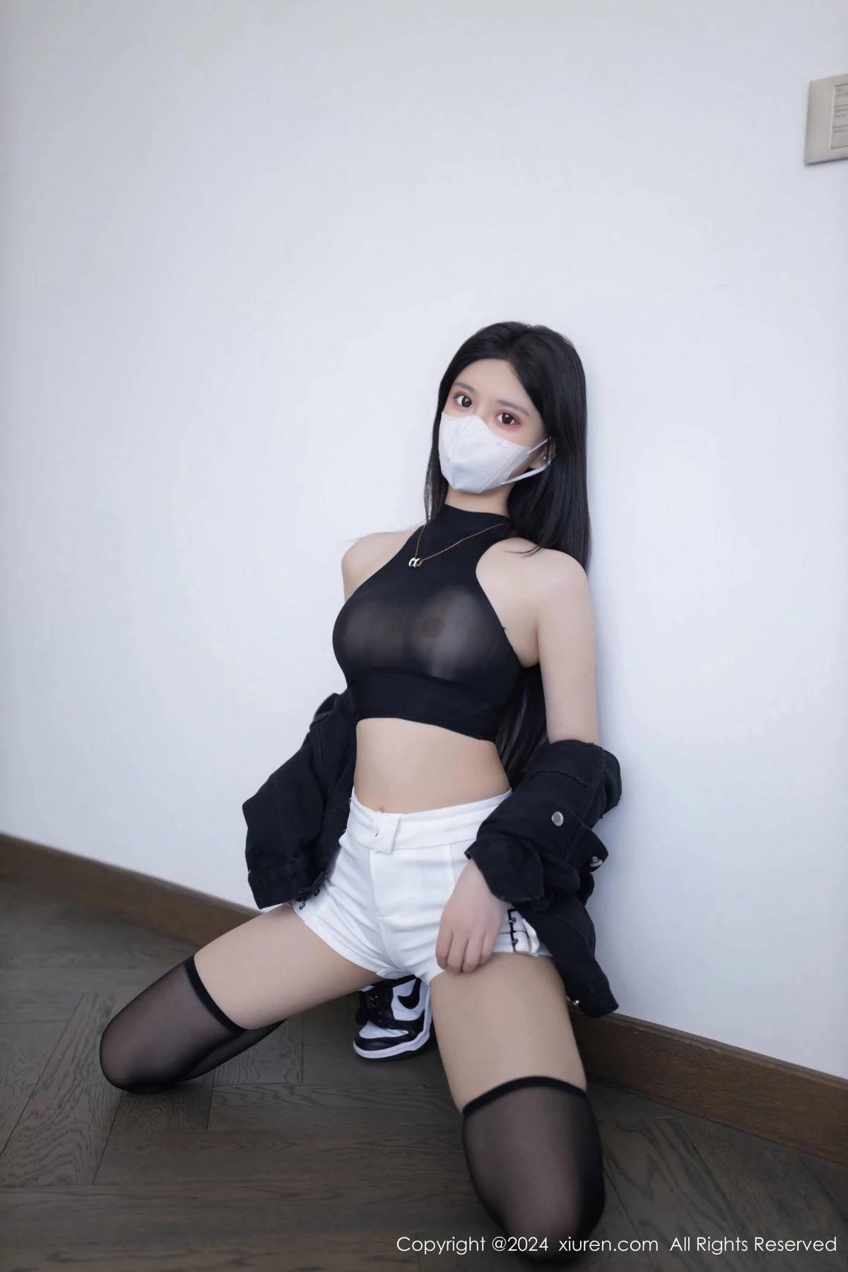 [XiuRen秀人网] 2024.05.31 No.8636 幼幼 美腿黑丝 [80P] NO.8