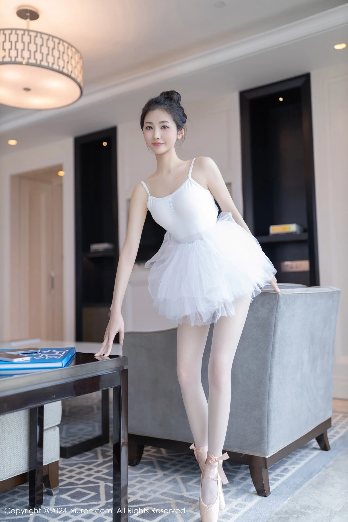 [XiuRen秀人网] 2024.06.05 No.8657 鱼尾fish 丝袜美腿 [80P] NO.7