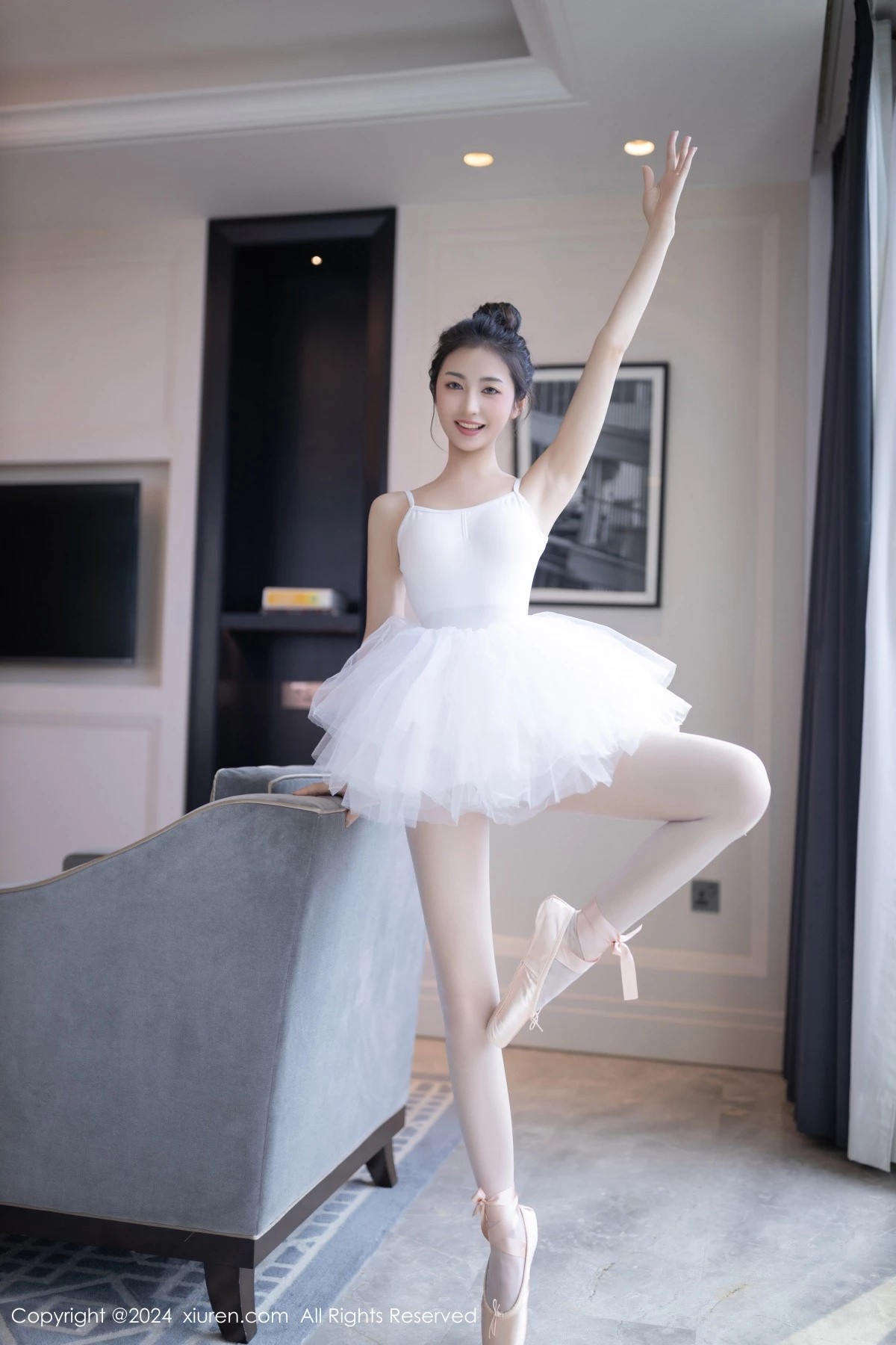 [XiuRen秀人网] 2024.06.05 No.8657 鱼尾fish 丝袜美腿 [80P] NO.9