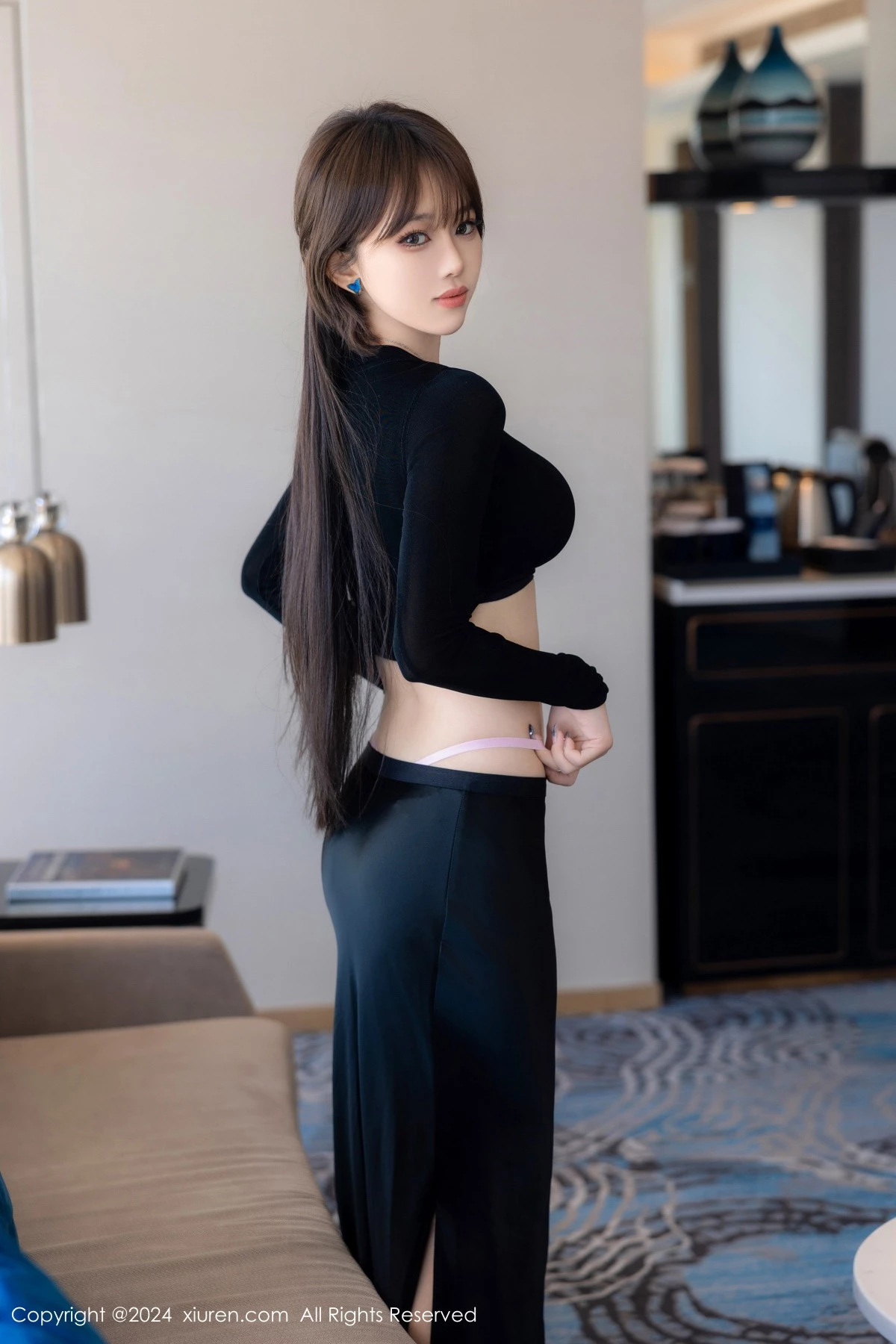 [XiuRen秀人网] 2024.06.06 No.8661 奶瓶. 美腿性感 [83P] NO.12