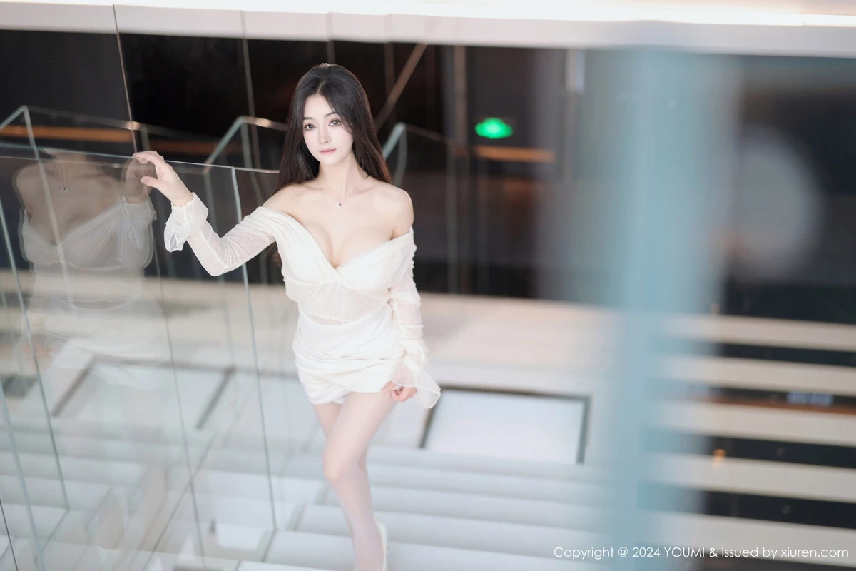 [YOUMI尤蜜荟] 2024.06.07 VOL.1072 谭小灵 丝袜美腿 [96P] NO.4