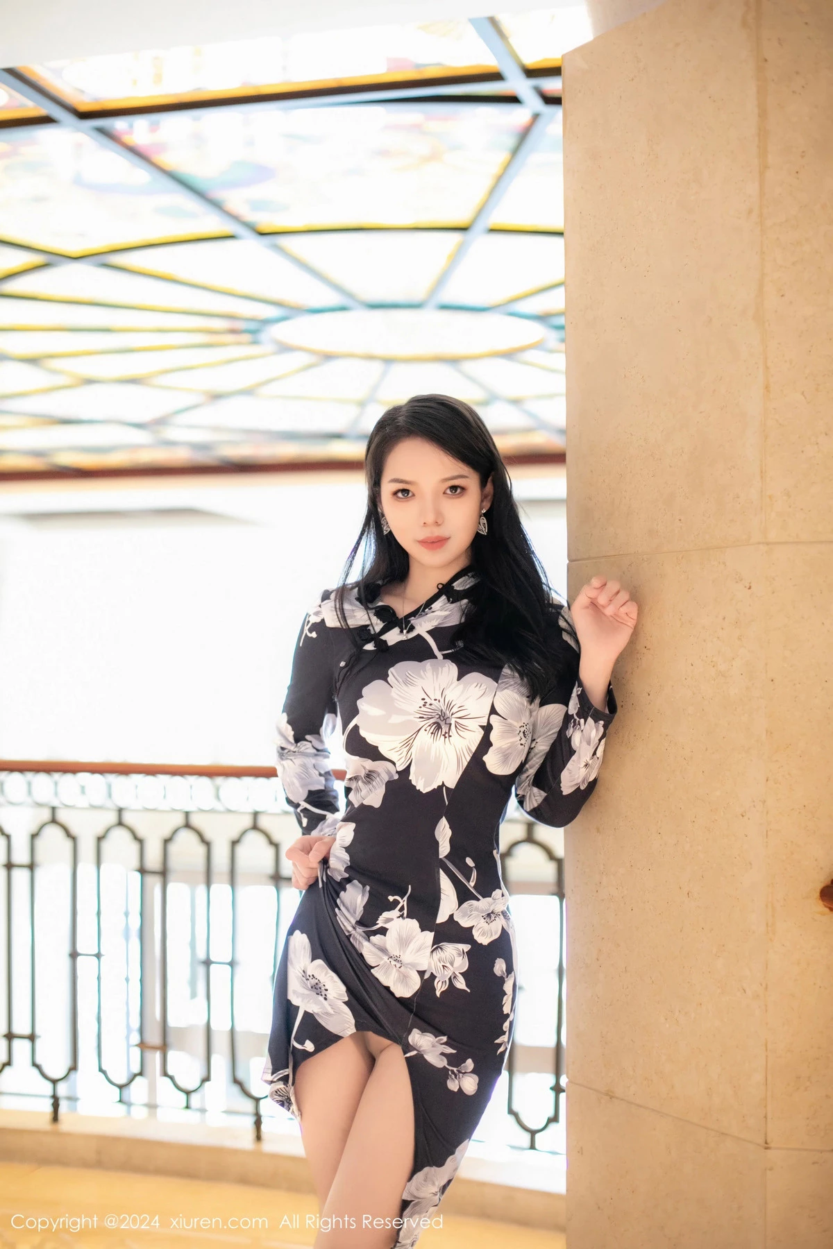 [XiuRen秀人网] 2024.06.11 No.8680 大美妞儿 丝袜美腿 [80P] NO.9