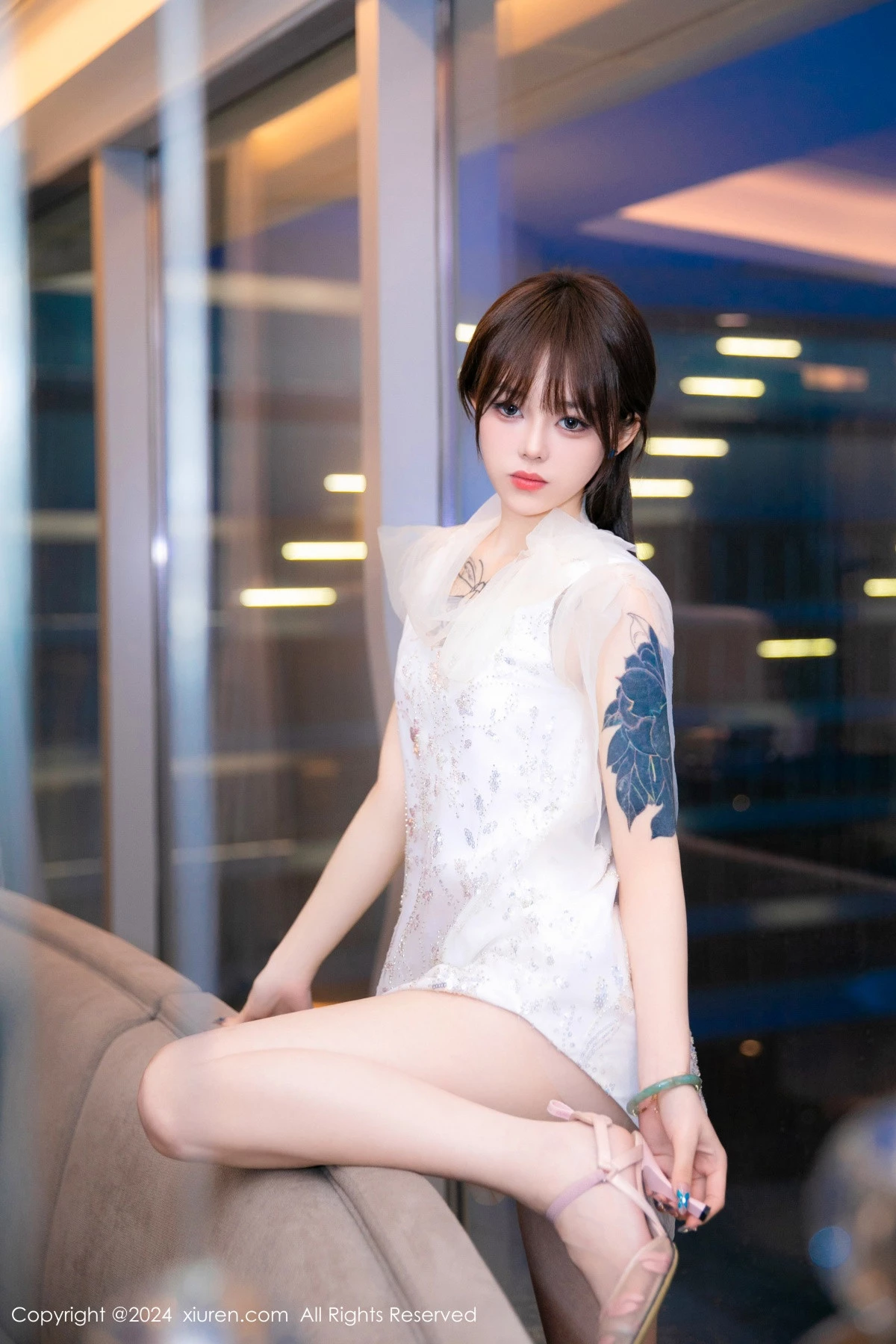 [XiuRen秀人网] 2024.06.13 No.8696 奶瓶. 美腿性感 [81P] NO.6