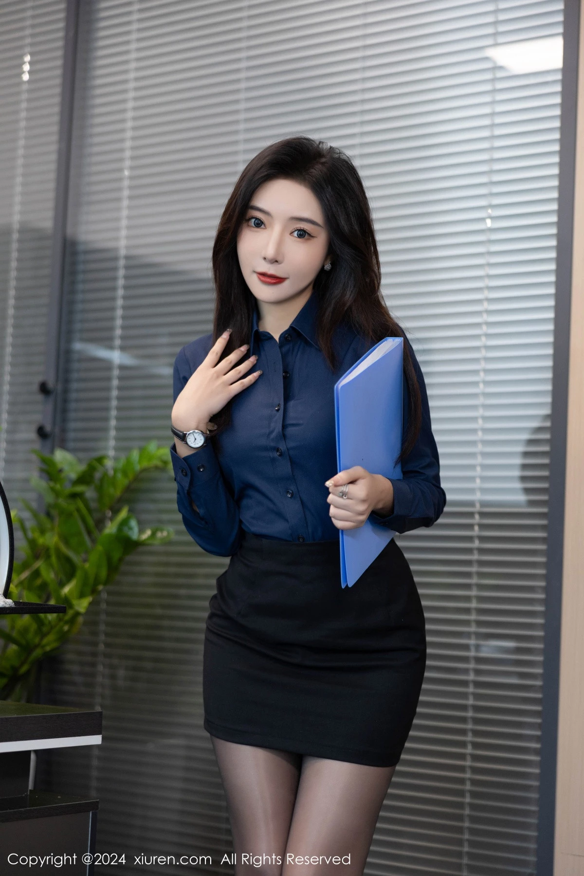 [XiuRen秀人网] 2024.06.26 No.8760 王馨瑶yanni OL制服 [88P] NO.1