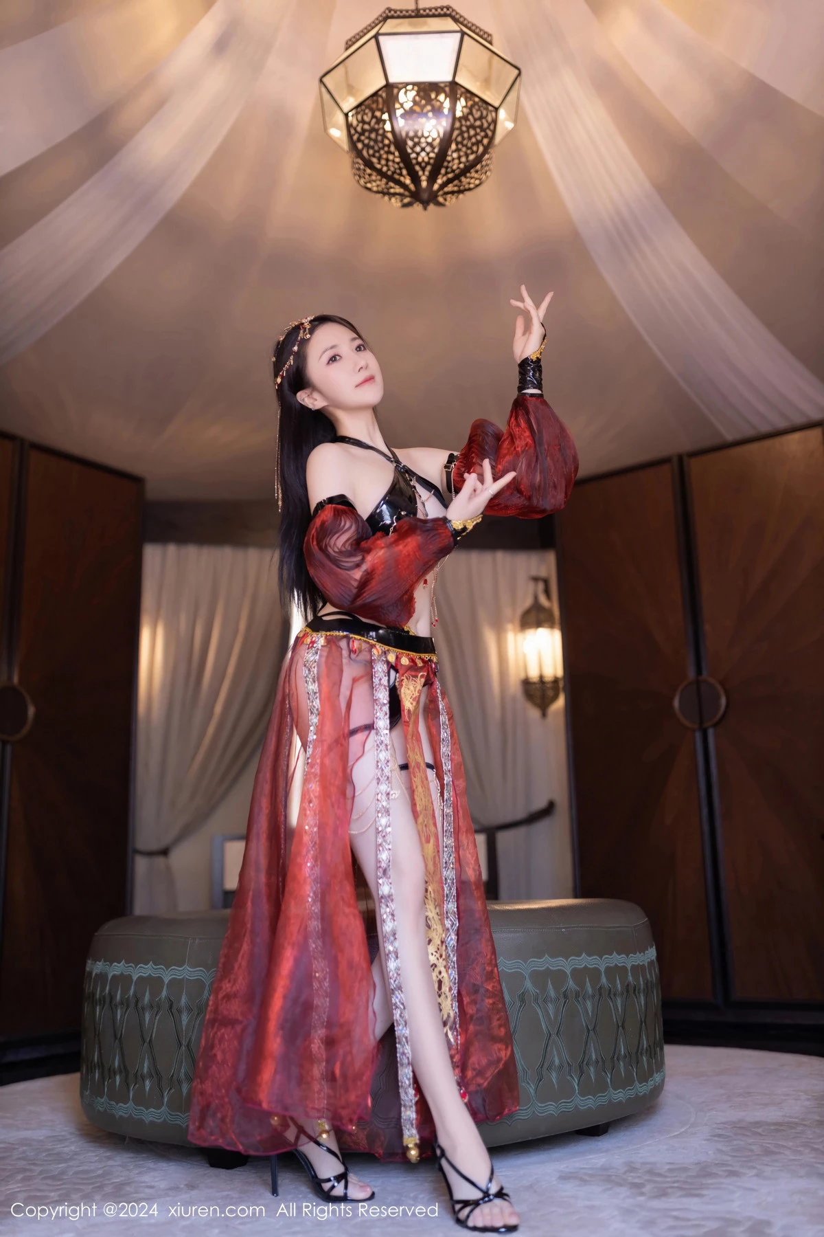 [XiuRen秀人网] 2024.06.28 No.8778 鱼子酱Fish 舞娘装扮 [80P] NO.11