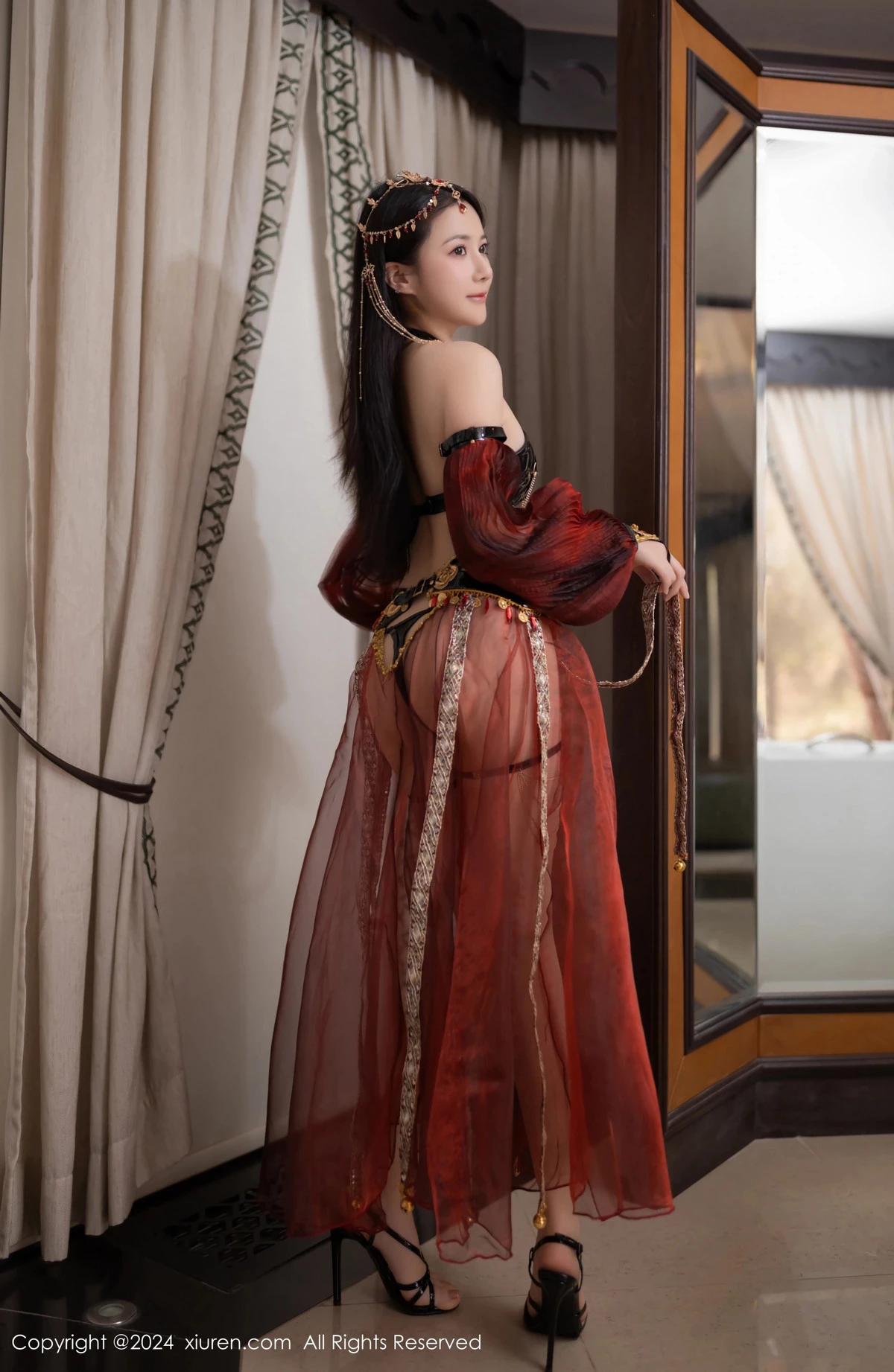 [XiuRen秀人网] 2024.06.28 No.8778 鱼子酱Fish 舞娘装扮 [80P] NO.6