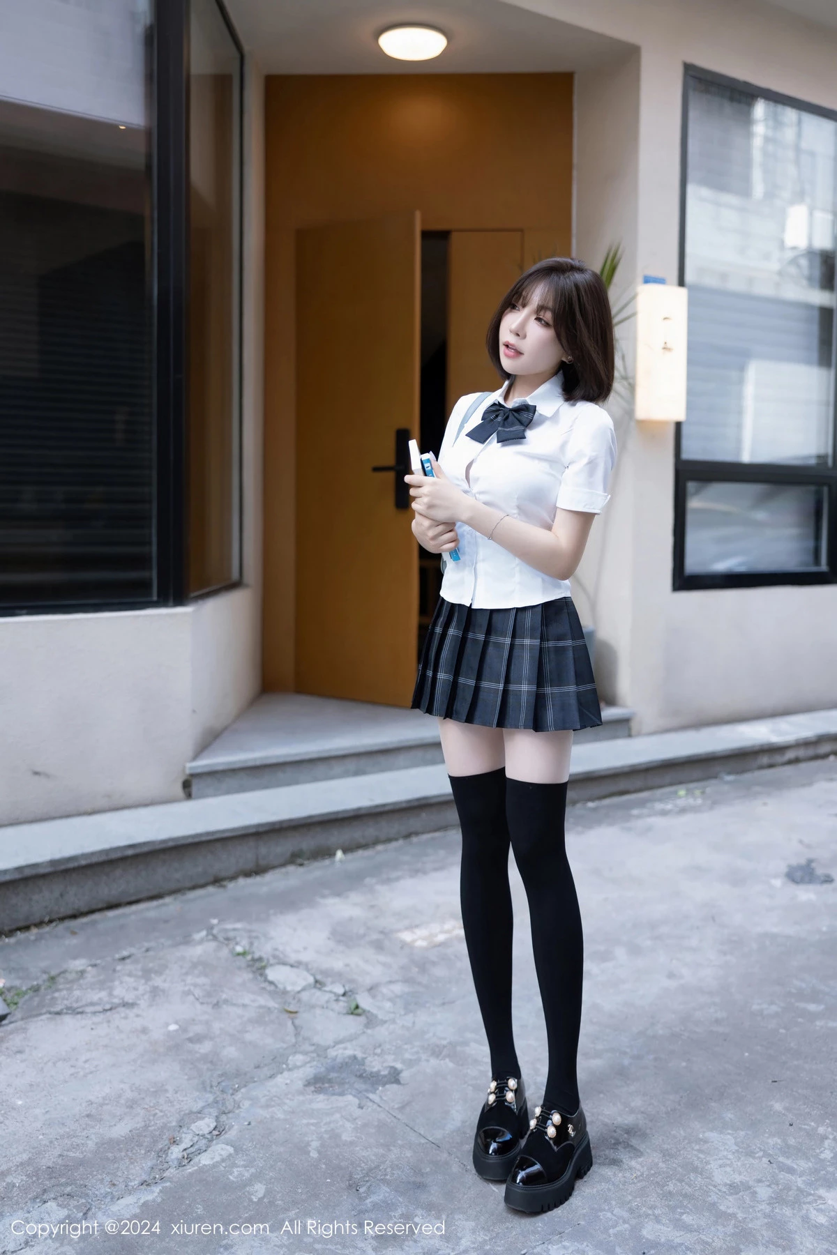 [XiuRen秀人网] 2024.07.01 No.8785 徐莉芝Booty [100P] NO.9