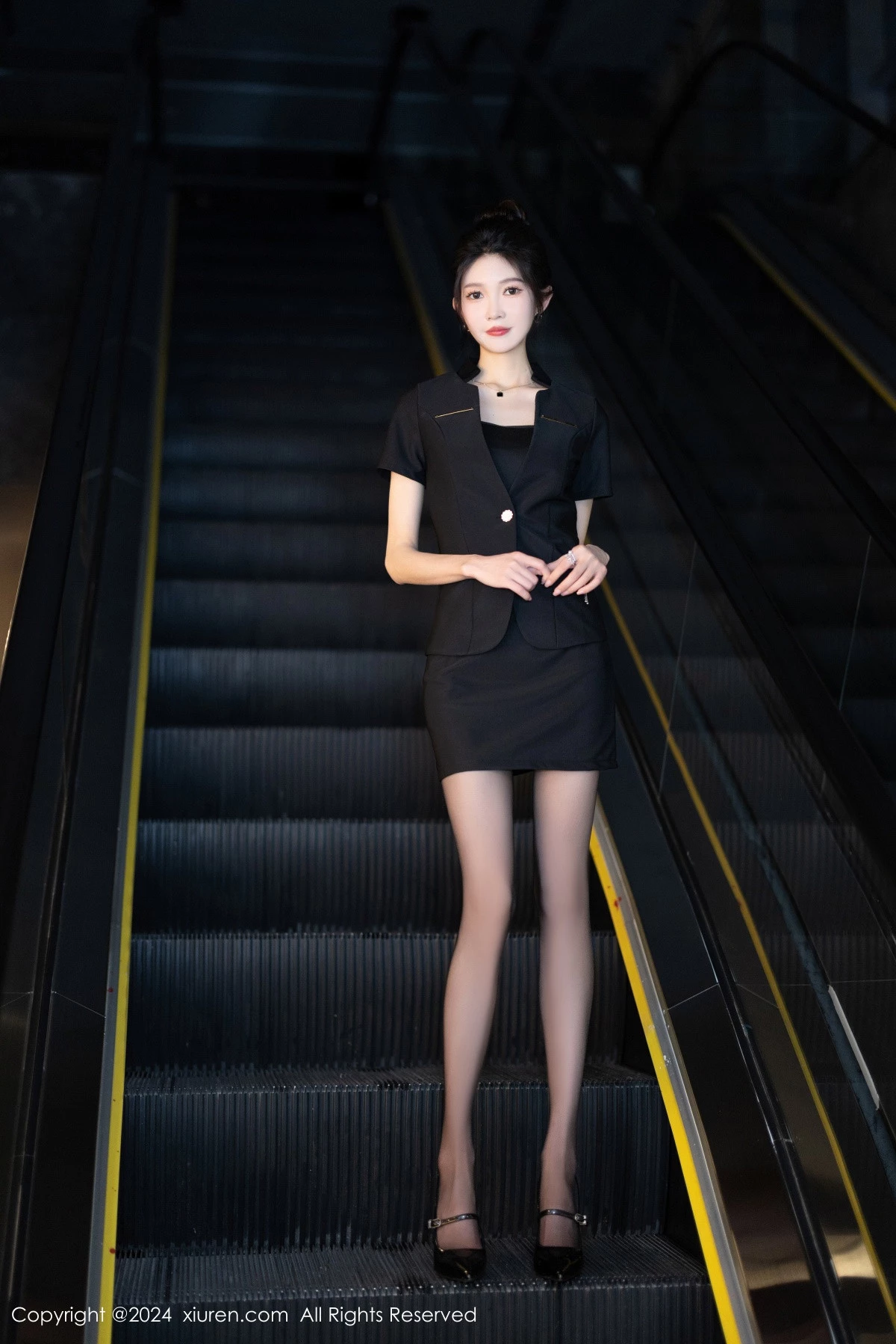 [XiuRen秀人网] 2024.07.02 No.8791 程程程- [101P] NO.10