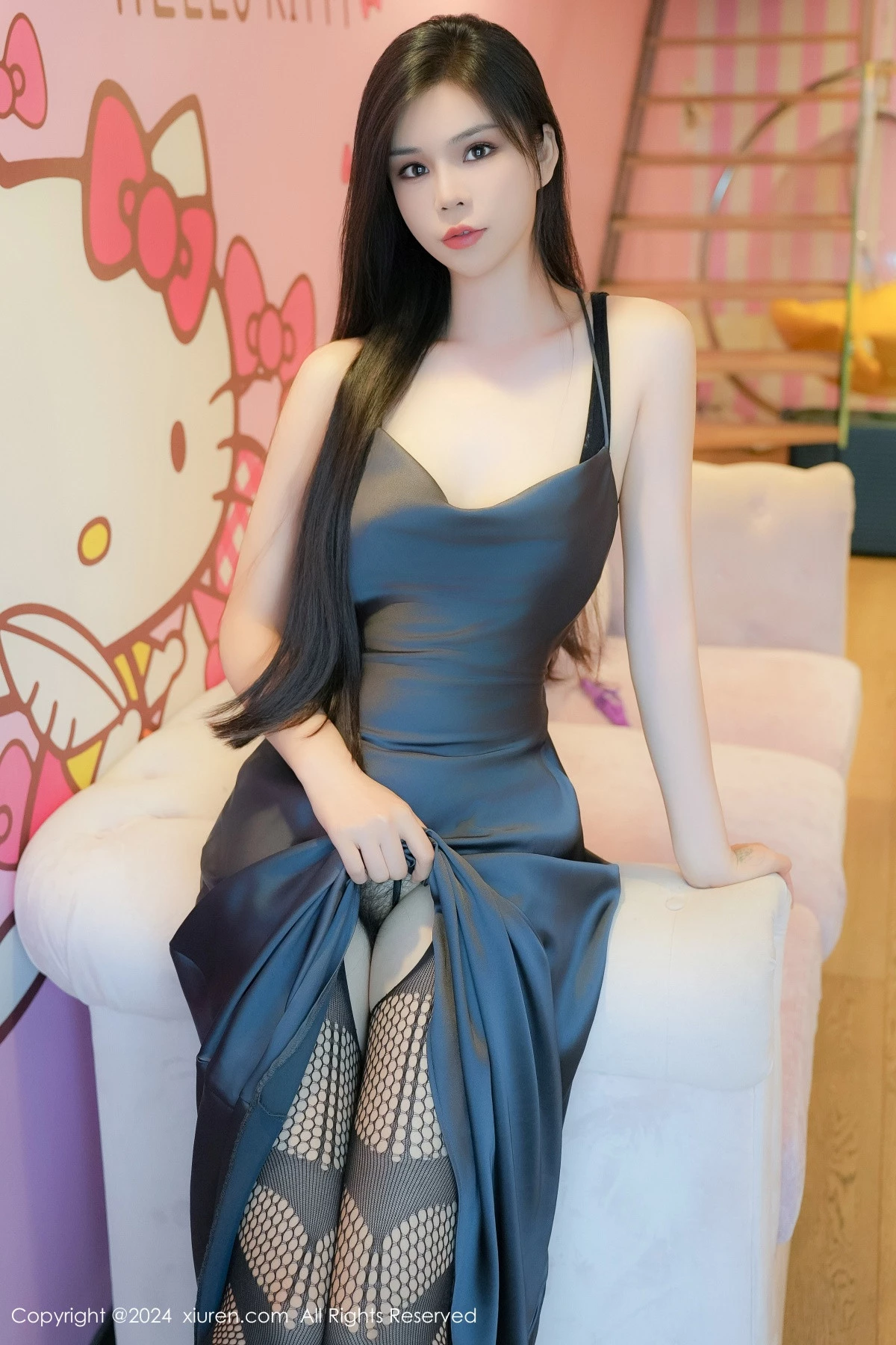 [XiuRen秀人网] 2024.07.03 No.8795 雪糕CiCi 黑丝美腿 [98P] NO.12