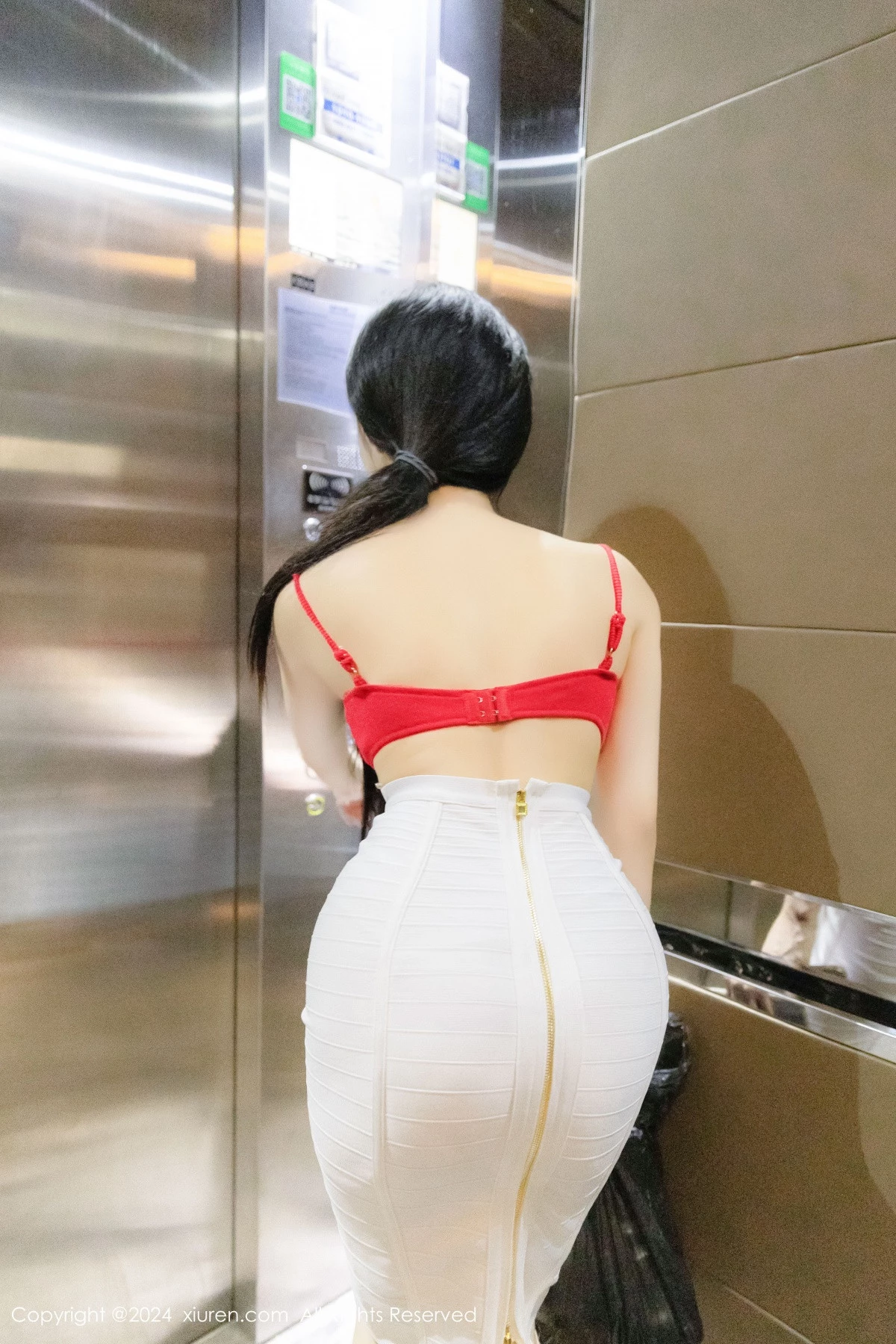 [XiuRen秀人网] 2024.07.03 No.8794 龙雪儿 丝袜美腿 [51P] NO.12