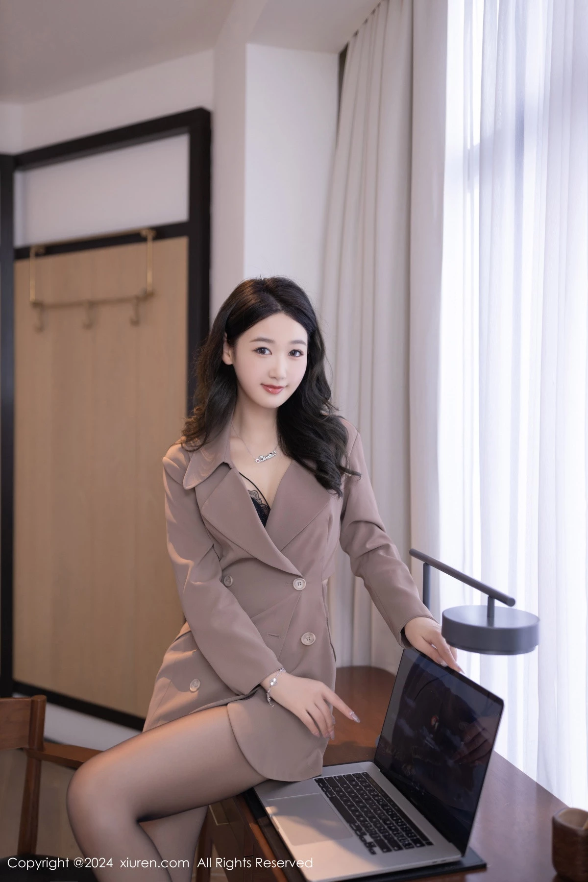 [XiuRen秀人网] 2024.07.08 No.8824 唐安琪 秘书黑丝 [83P] NO.2