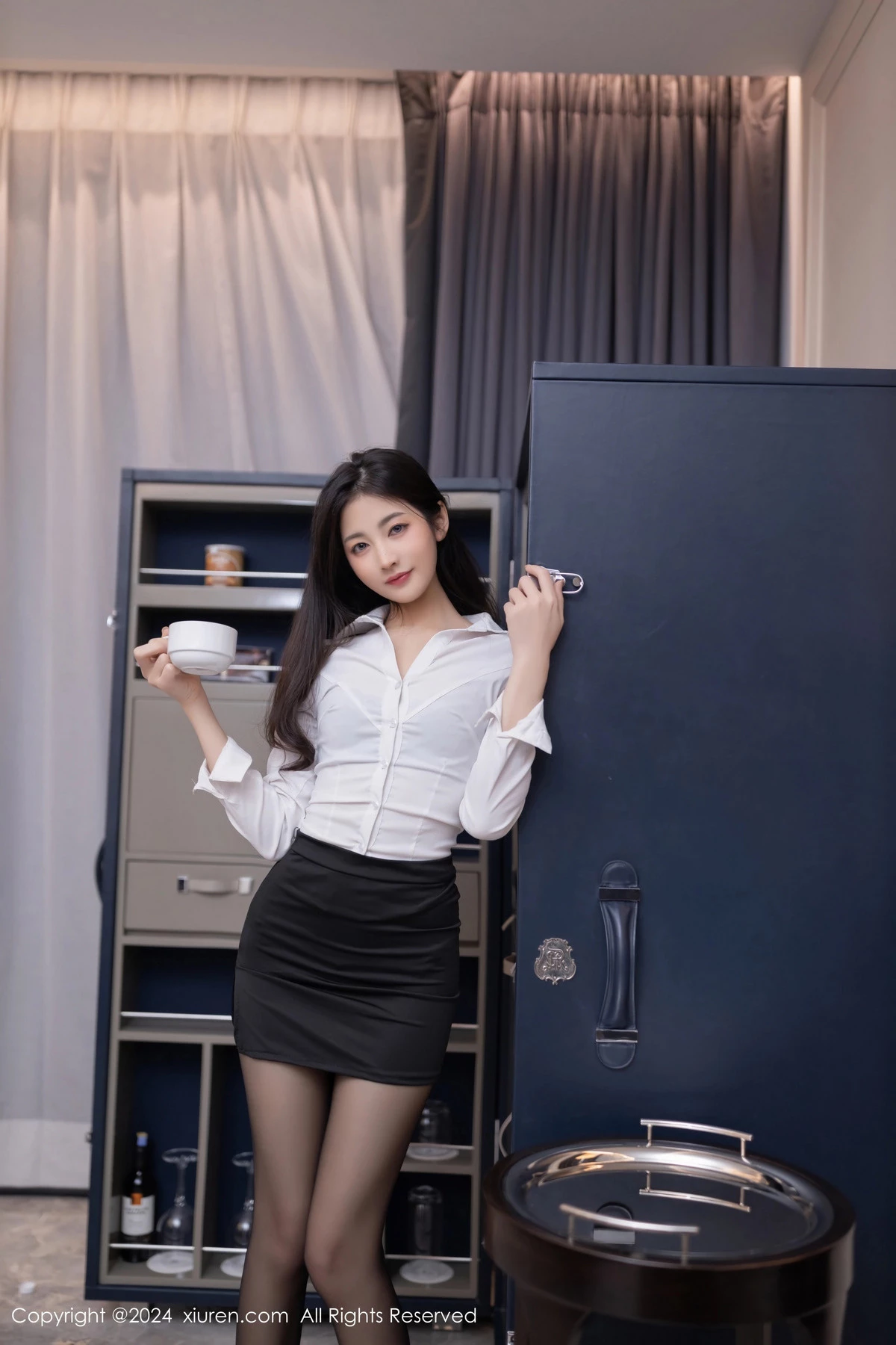 [XiuRen秀人网] 2024.07.09 No.8830 鱼尾fish 黑丝美腿 [80P] NO.3