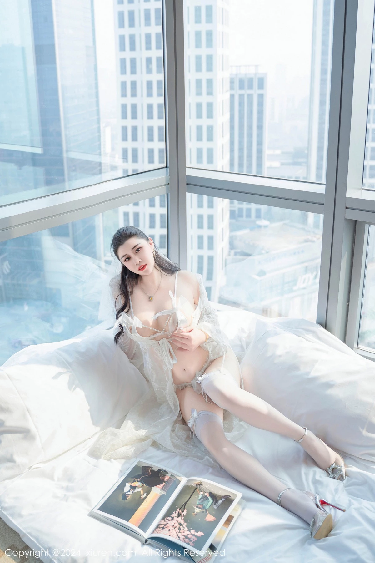 [XiuRen秀人网] 2024.07.10 No.8837 王婉悠Queen 妩媚丰腴 [82P] NO.9