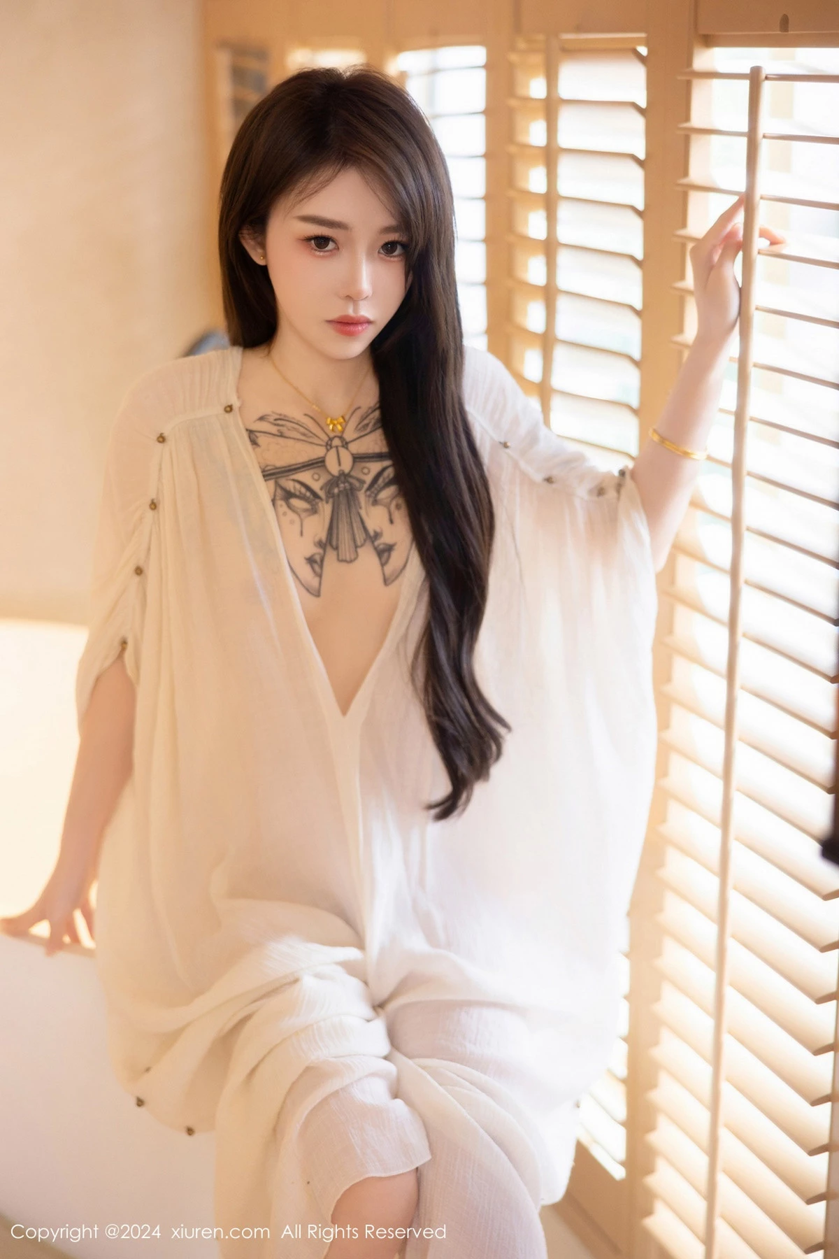 [XiuRen秀人网] 2024.07.11 No.8842 夏竹 性感美腿 [83P] NO.8