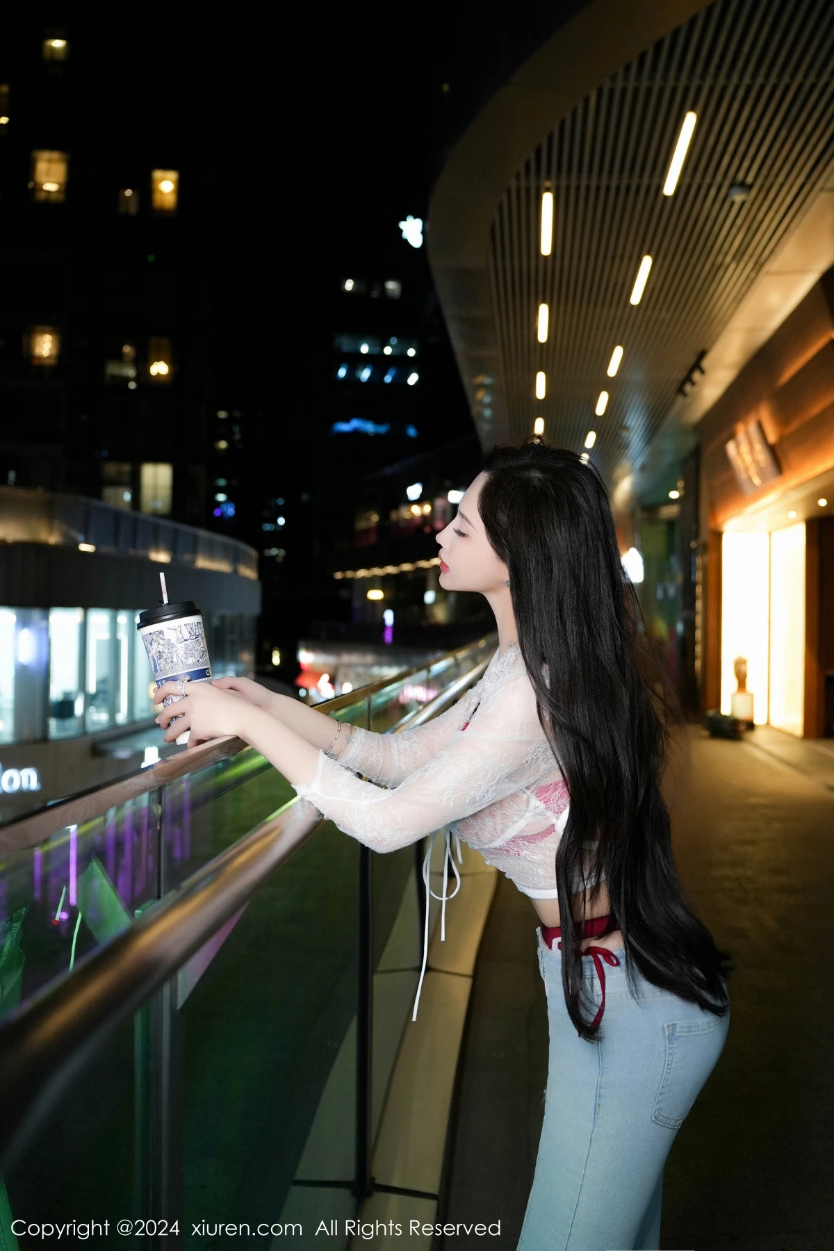 [XiuRen秀人网] 2024.07.12 No.8846 Carol周妍希X 牛仔裤美腿 [58P] NO.8