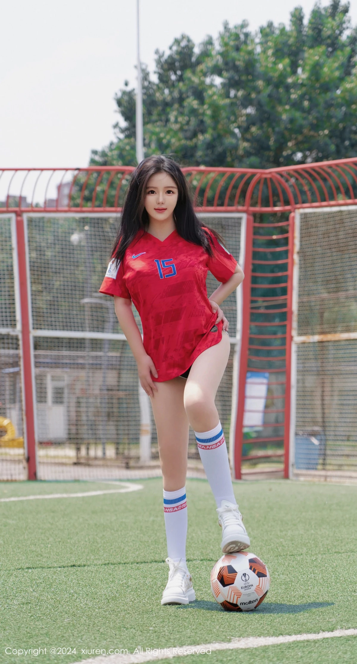 [XiuRen秀人网] 2024.06.20 No.8733 小薯条nienie 美腿丝袜 [87P] NO.8