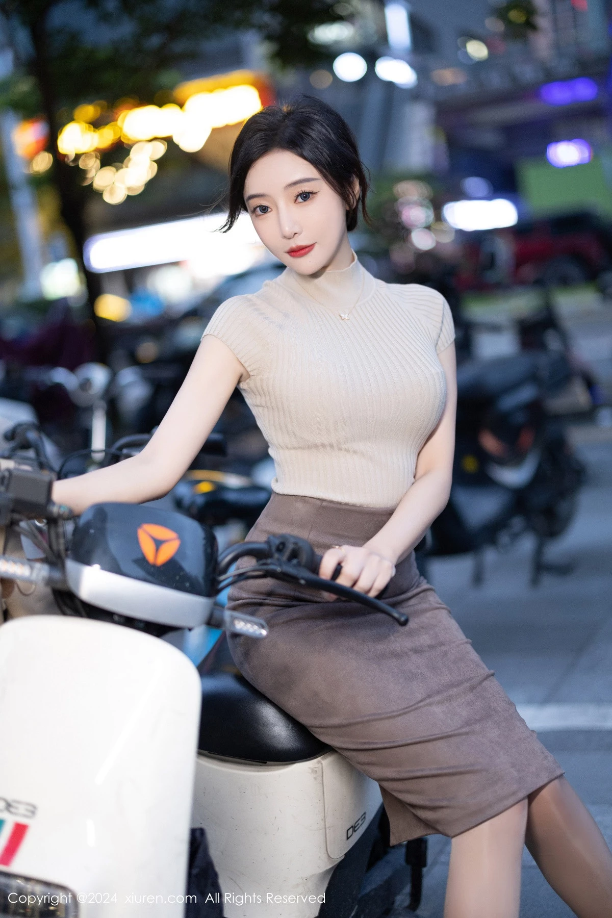 [XiuRen秀人网] 2024.06.21 No.8741 王馨瑶yanni 丝袜美腿 [80P] NO.7