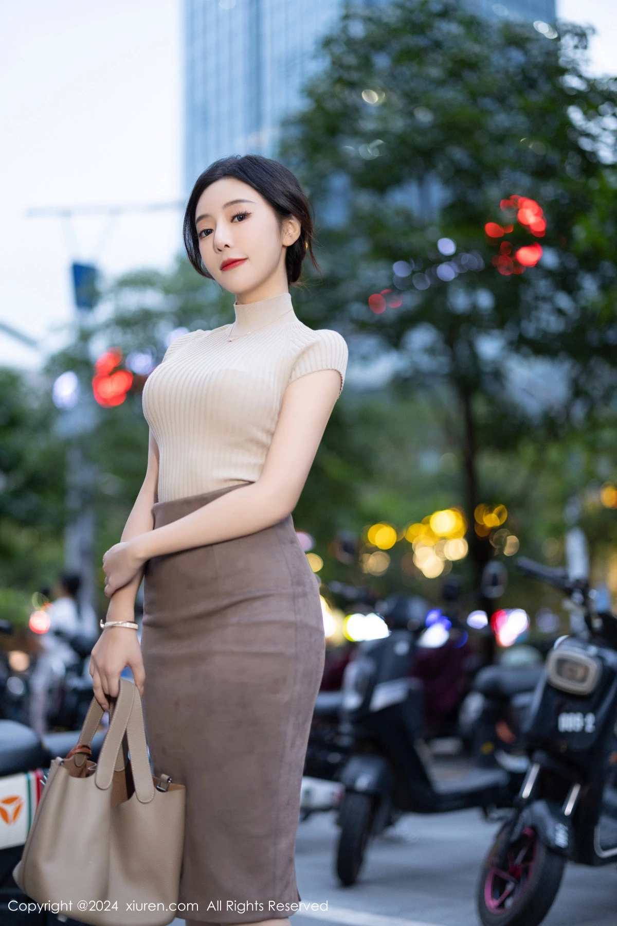 [XiuRen秀人网] 2024.06.21 No.8741 王馨瑶yanni 丝袜美腿 [80P] NO.4