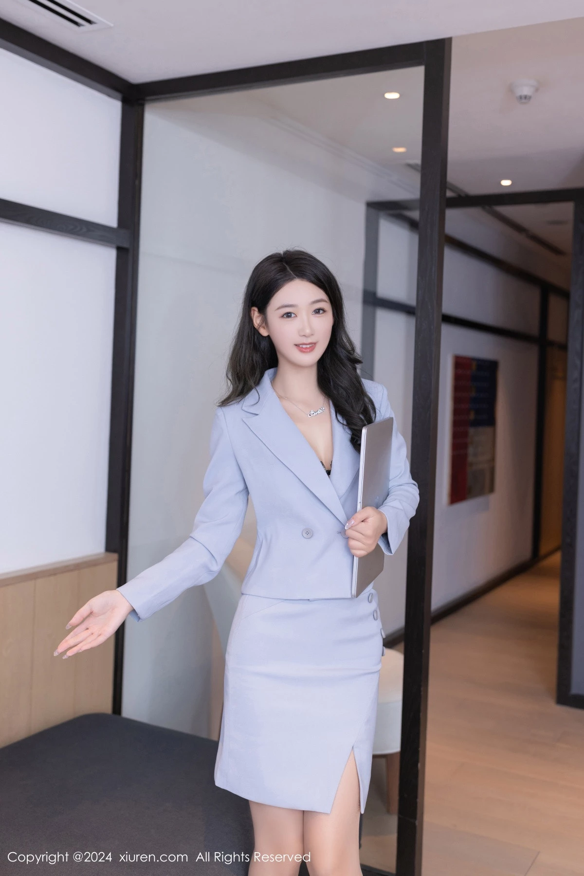 [XiuRen秀人网] 2024.07.29 No.8935 唐安琪 律师OL [80P] NO.7