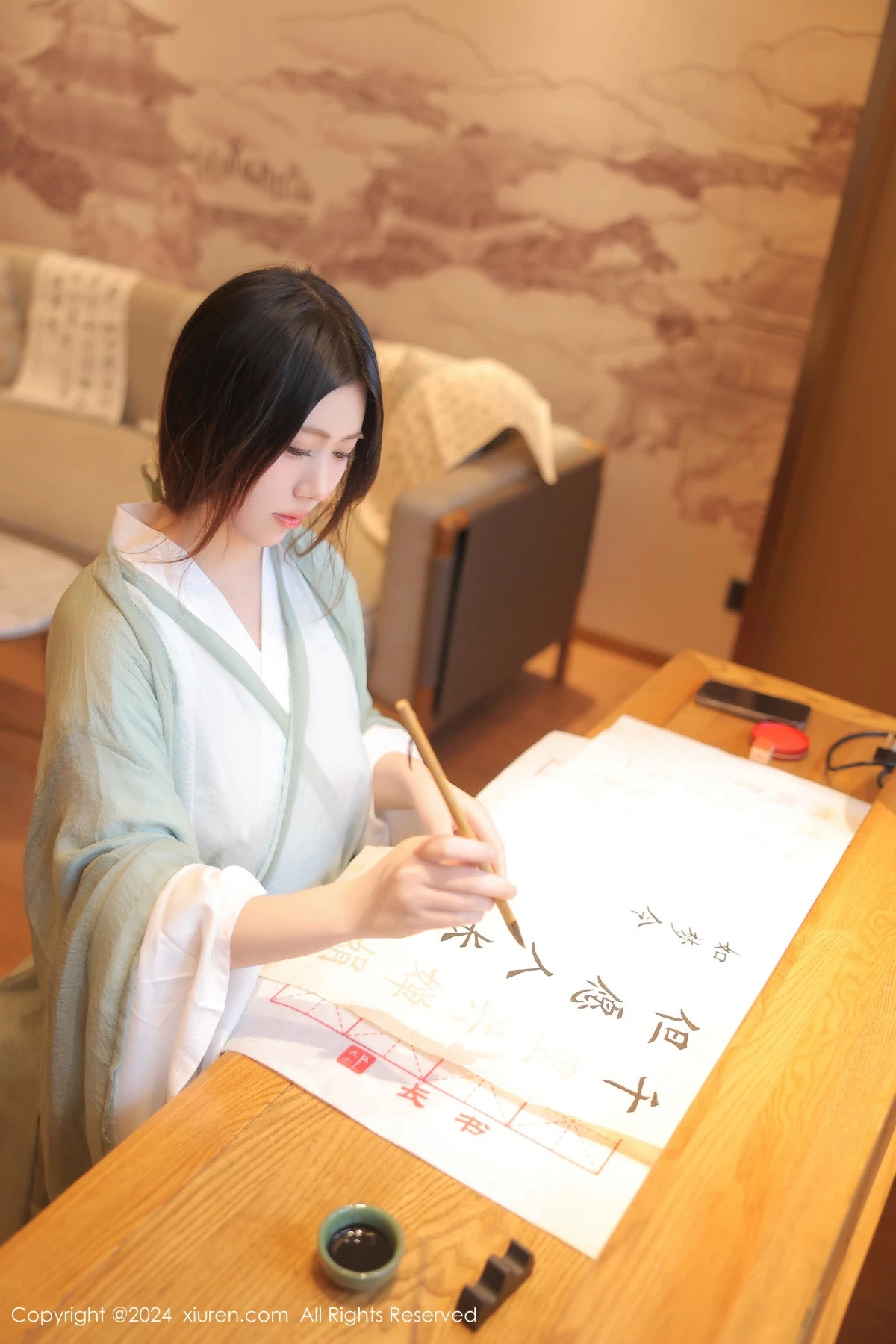 [XiuRen秀人网] 2024.07.30 No.8937 蛋蛋宝 丝袜美腿 [83P] NO.2