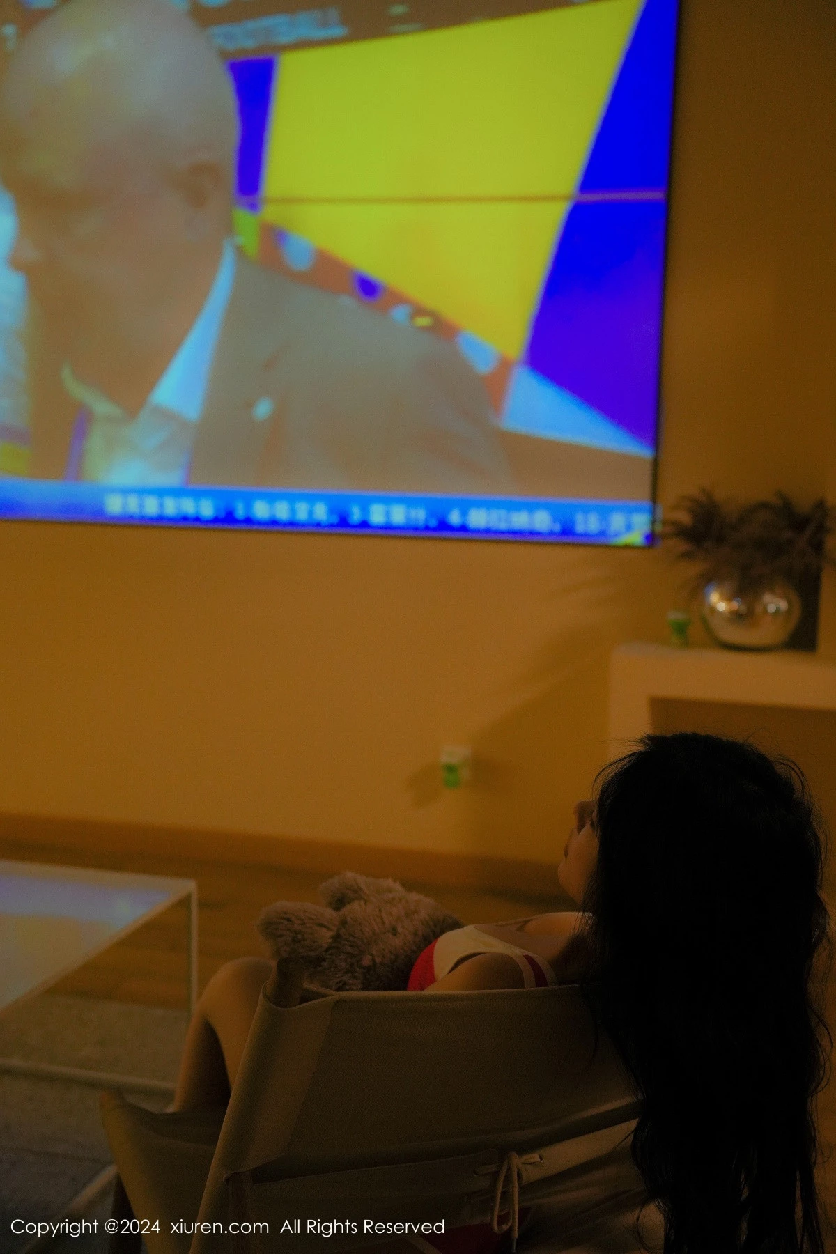 [XiuRen秀人网] 2024.07.30 No.8936 奶呼呼Moka 丝袜美腿 [72P] NO.7