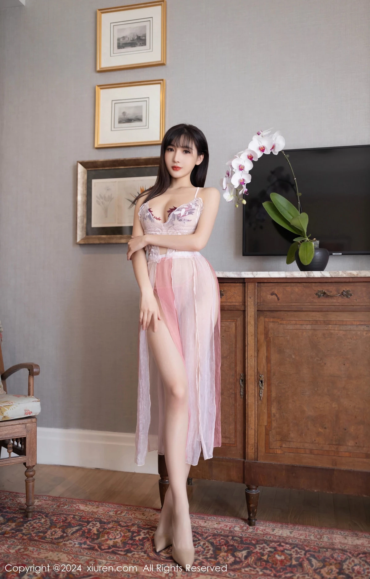 [XiuRen秀人网] 2024.08.01 No.8954 陆萱萱 长裙美腿 [80P] NO.6