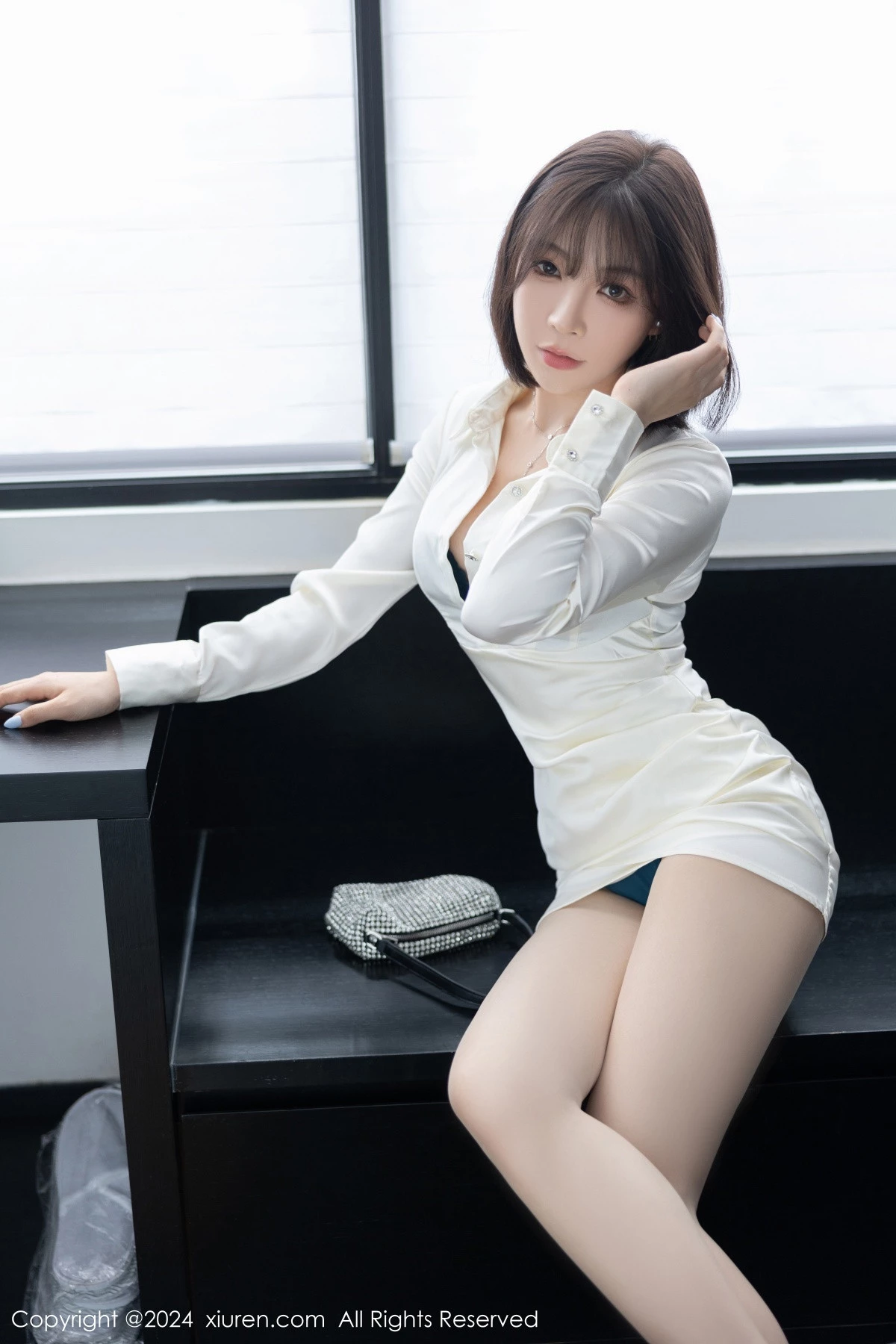 [XiuRen秀人网] 2024.08.02 No.8963 徐莉芝Booty 丝袜美腿 [87P] NO.9