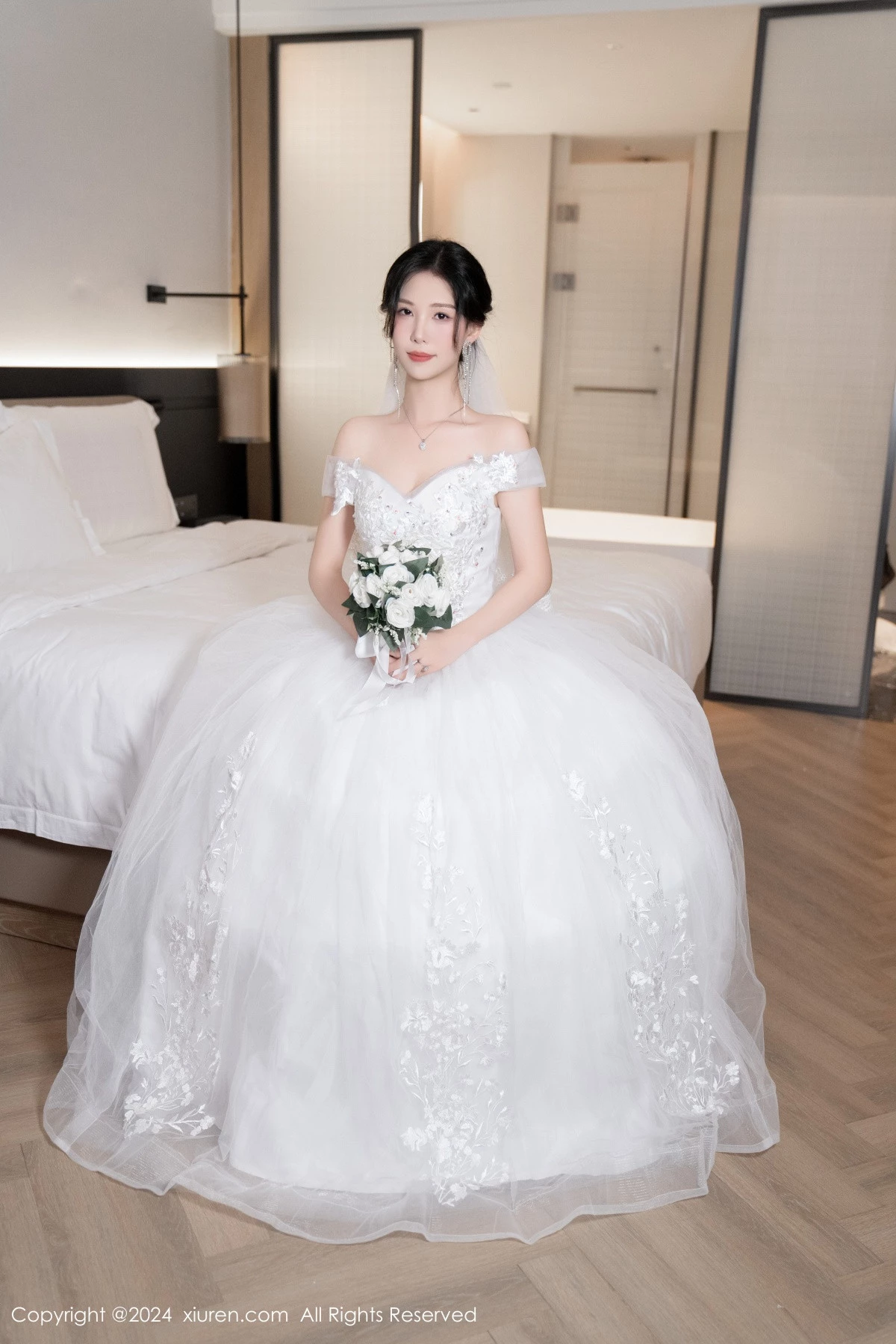 [XiuRen秀人网] 2024.08.09 No.8998 利世 丝袜美腿 [100P] NO.9