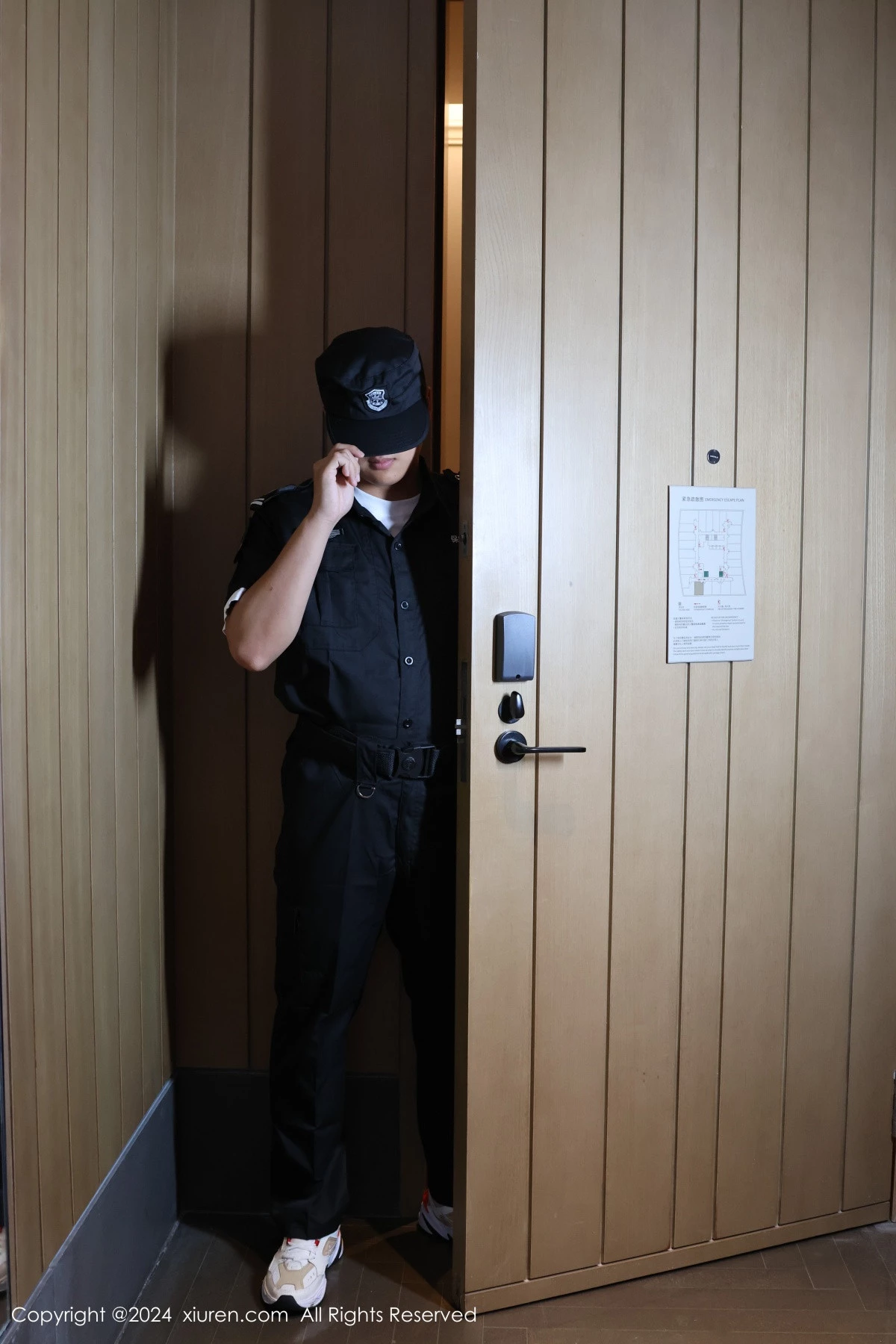 [XiuRen秀人网] 2024.08.09 No.8991 小薯条nienie 剧情拍摄 [75P] NO.4