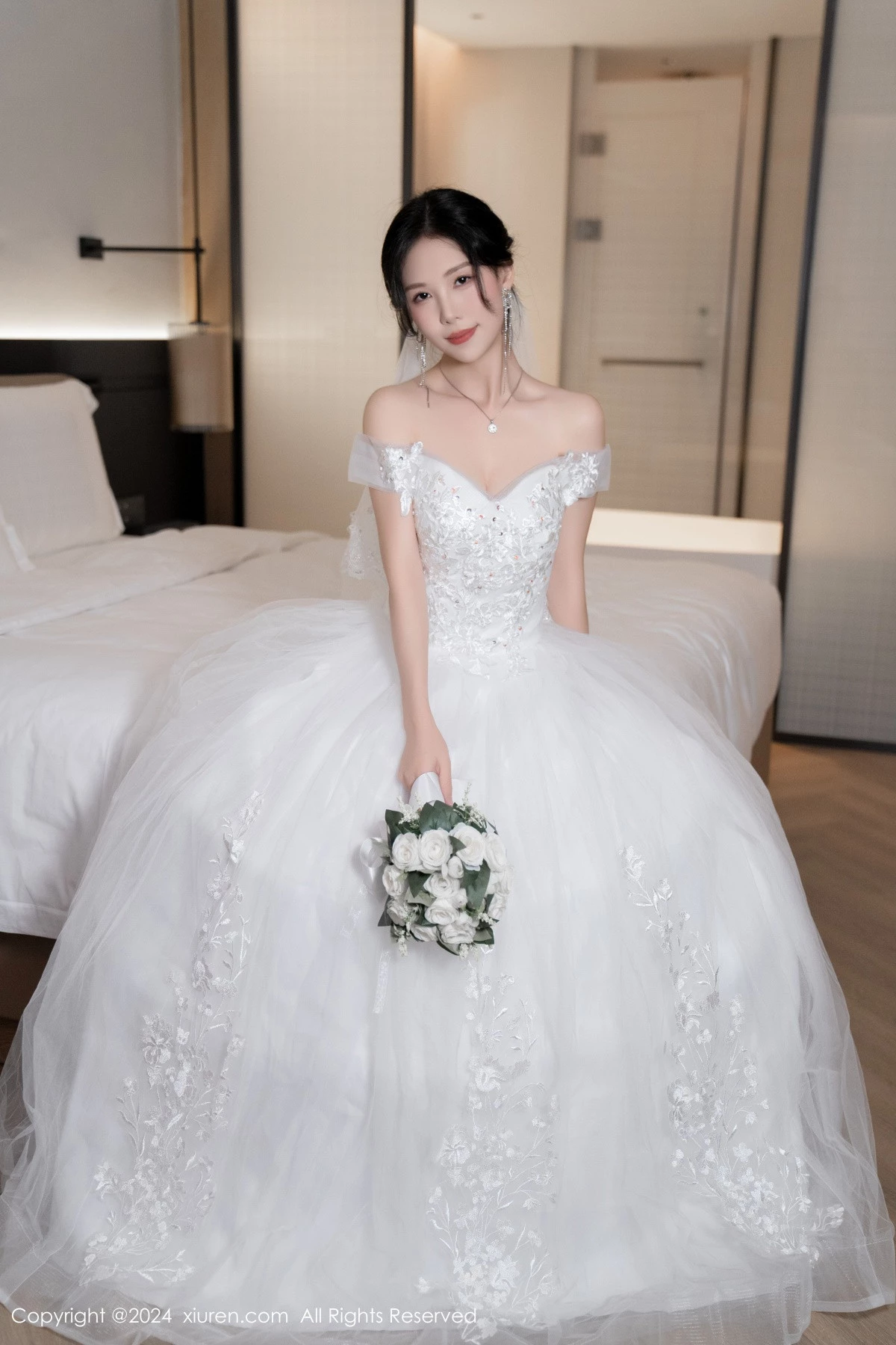 [XiuRen秀人网] 2024.08.09 No.8998 利世 丝袜美腿 [100P] NO.12