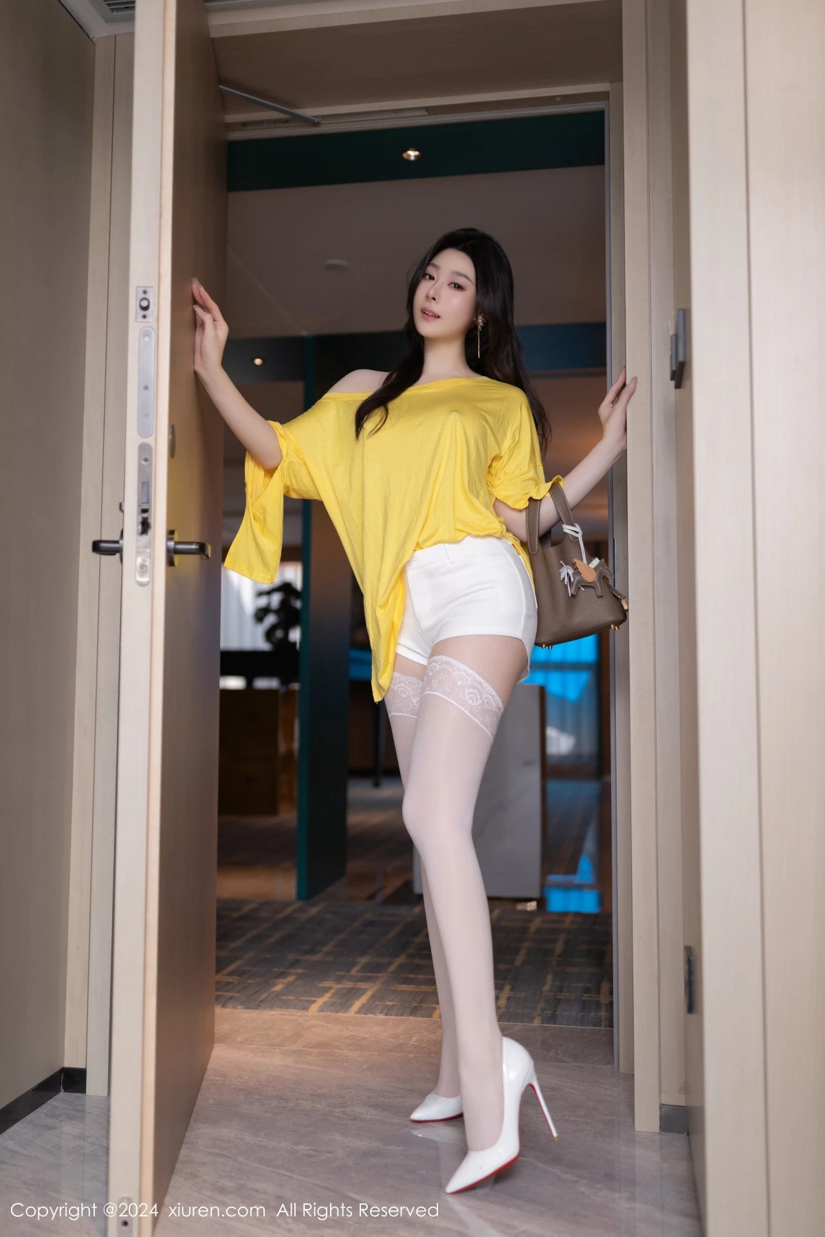 [XiuRen秀人网] 2024.08.15 No.9019 小逗逗 美腿写真 [82P] NO.6