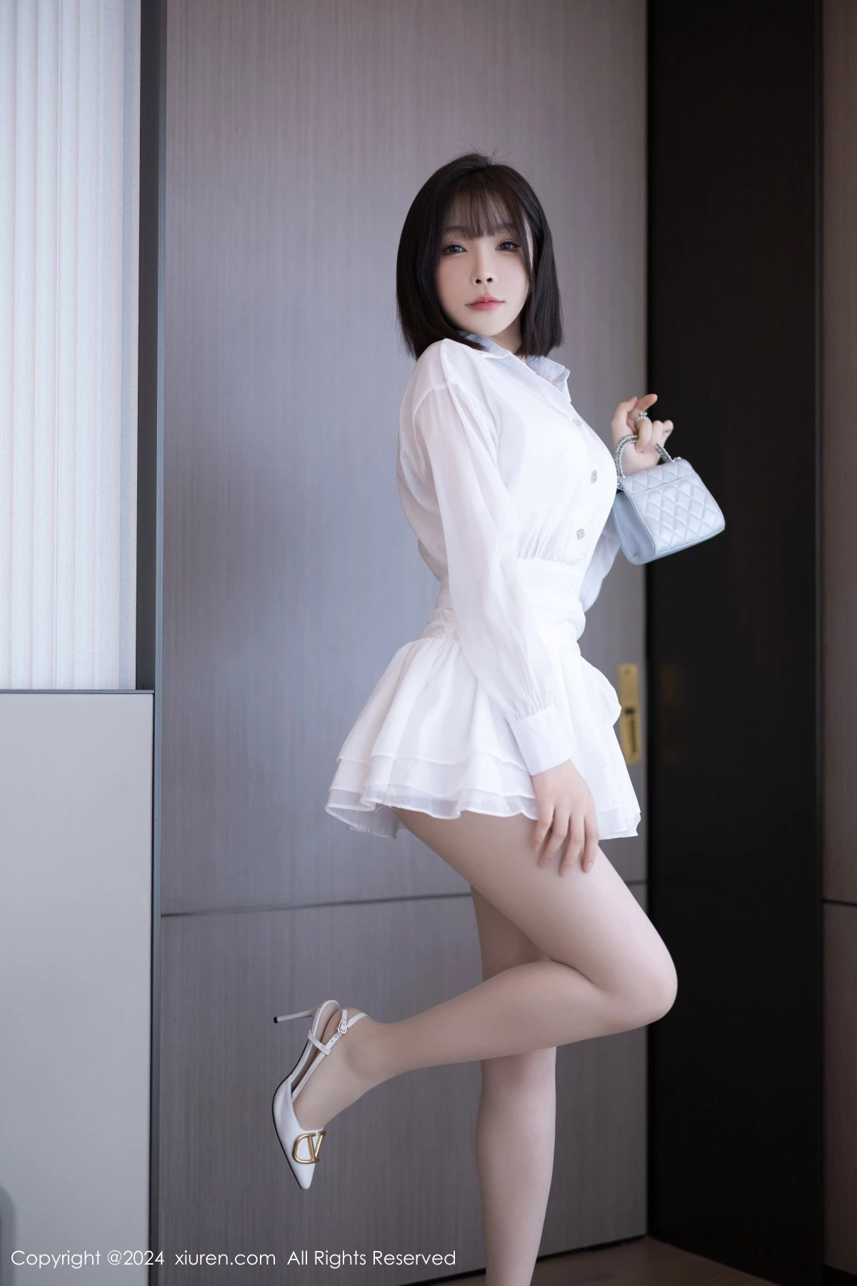 [XiuRen秀人网] 2024.08.15 No.9020 徐莉芝Booty 丝袜美腿 [94P] NO.1