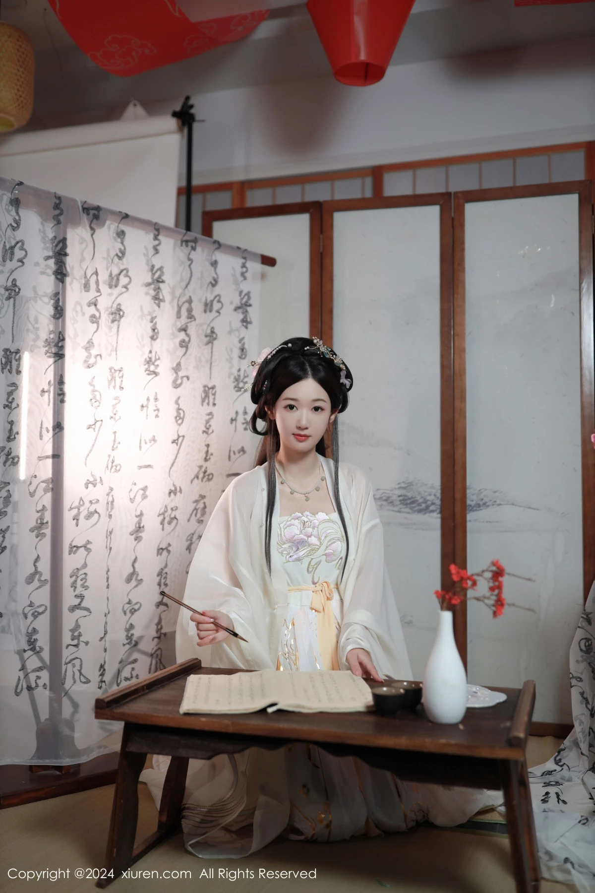 [XiuRen秀人网] 2024.07.22 No.8898 唐安琪 丝袜美腿 [81P] NO.1