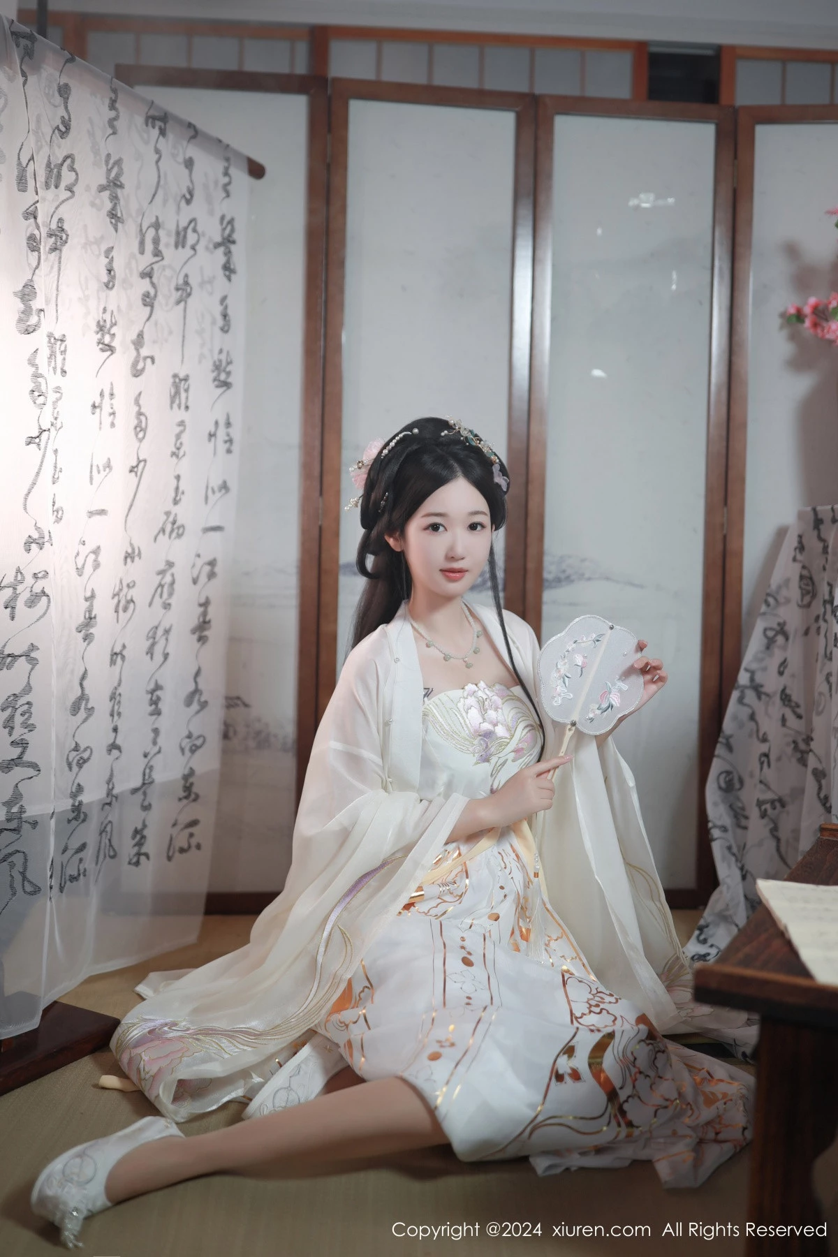 [XiuRen秀人网] 2024.07.22 No.8898 唐安琪 丝袜美腿 [81P] NO.4