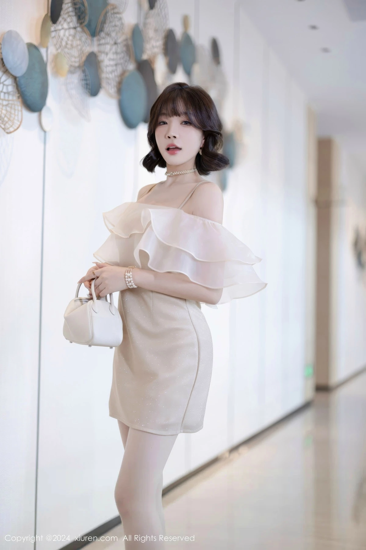 [XiuRen秀人网] 2024.07.25 No.8917 徐莉芝Booty 丝袜美腿 [90P] NO.1