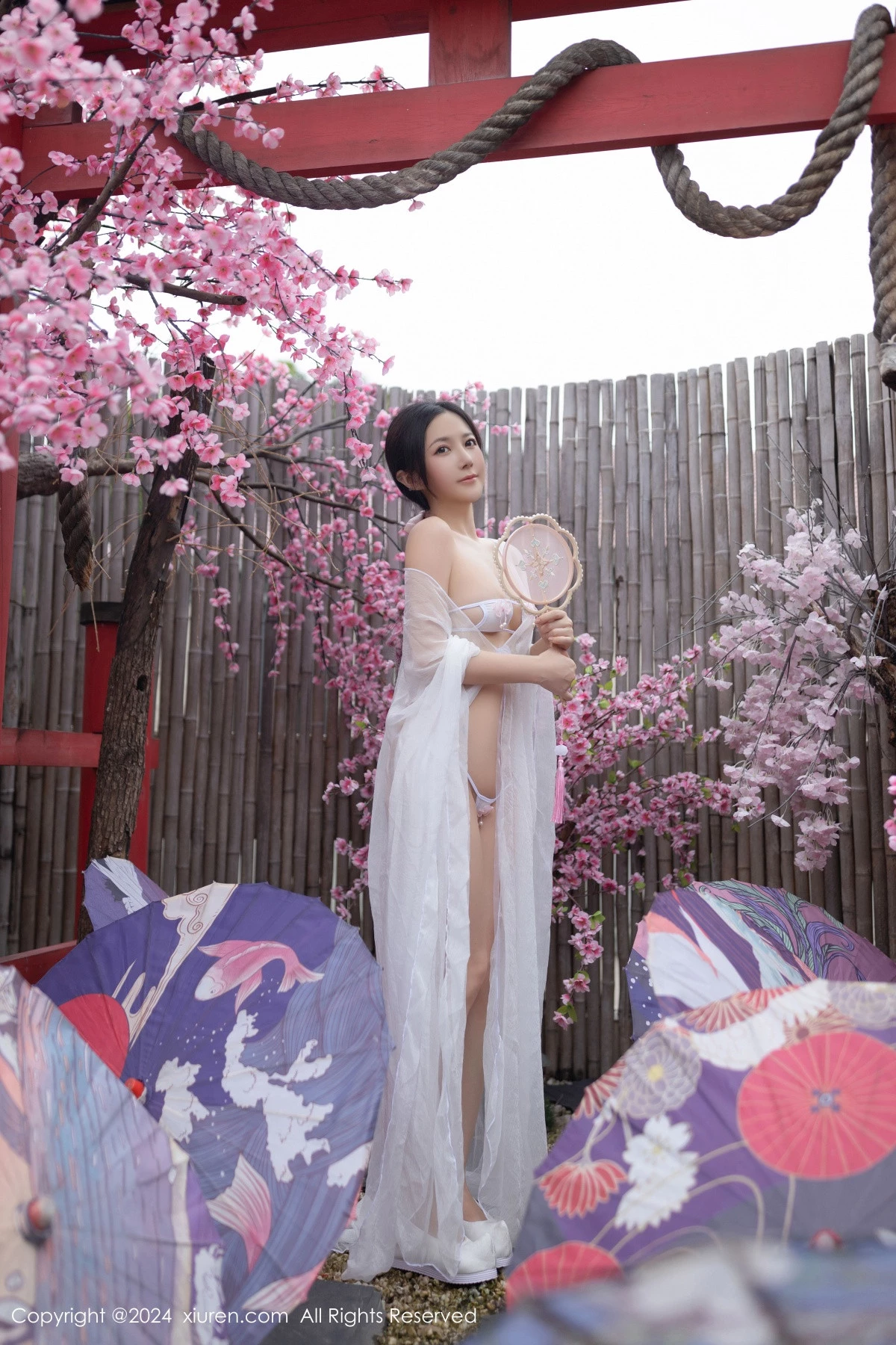 [XiuRen秀人网] 2024.07.26 No.8927 鱼子酱Fish 美腿性感 [80P] NO.4