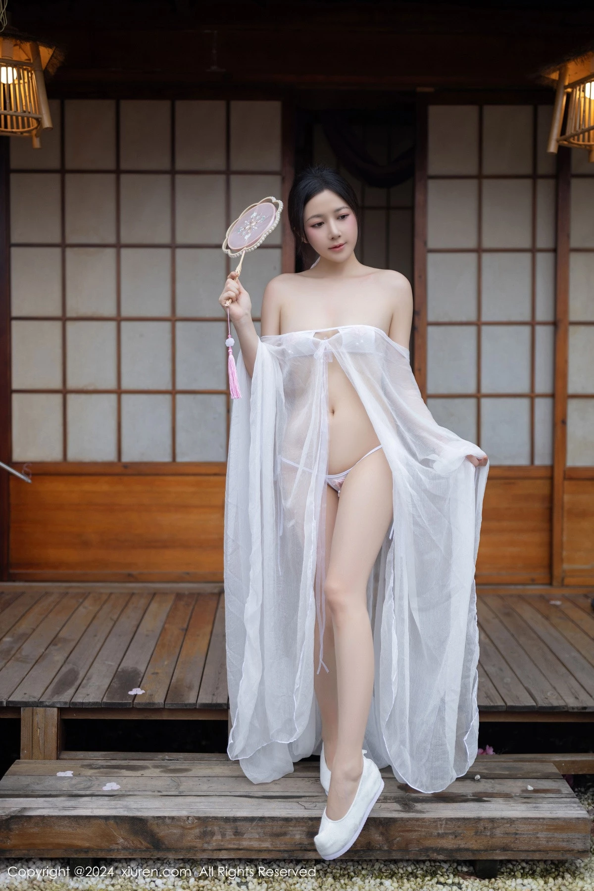 [XiuRen秀人网] 2024.07.26 No.8927 鱼子酱Fish 美腿性感 [80P] NO.12