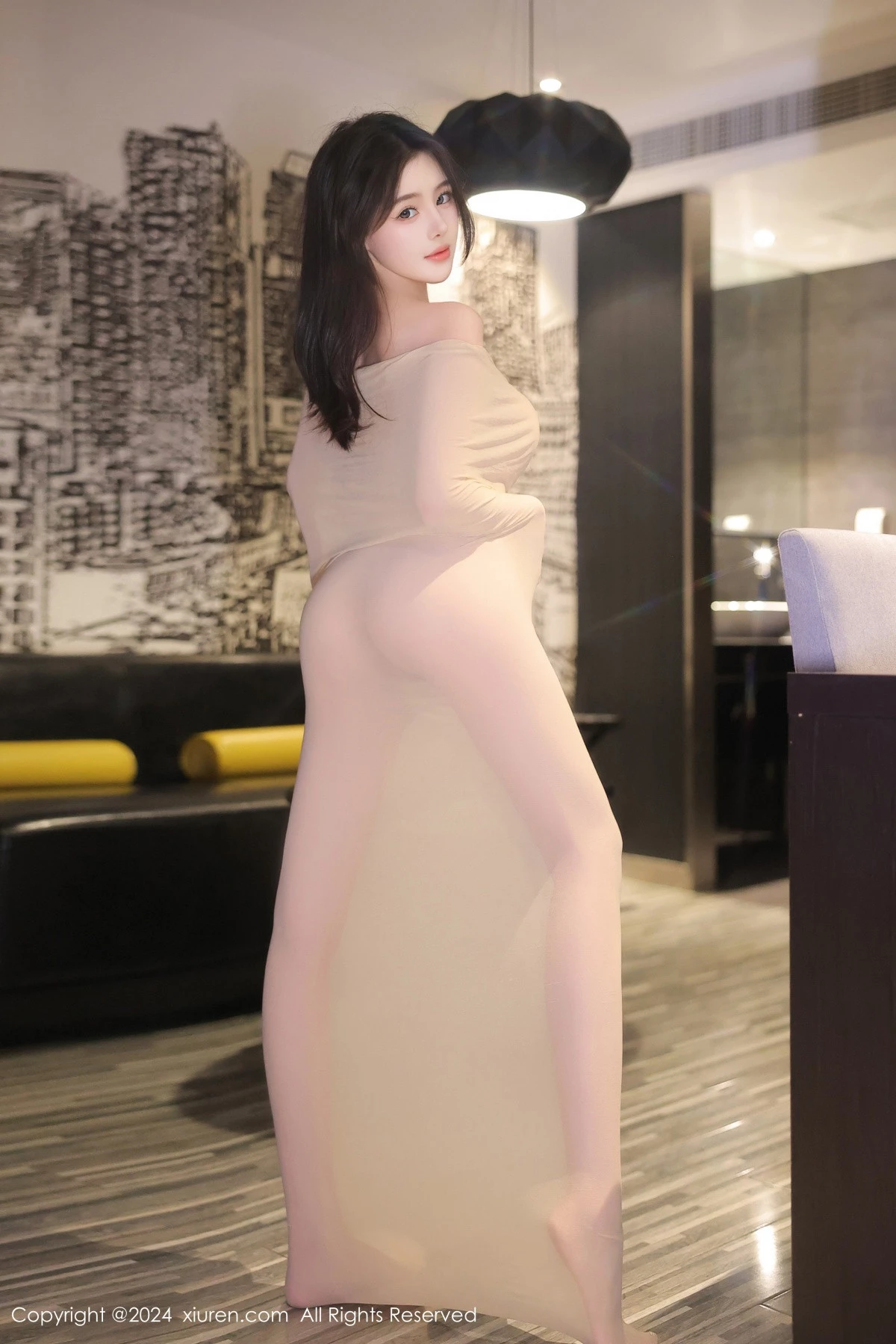 [XiuRen秀人网] 2024.08.27 No.9073 袁圆 丝袜美腿 [74P] NO.10