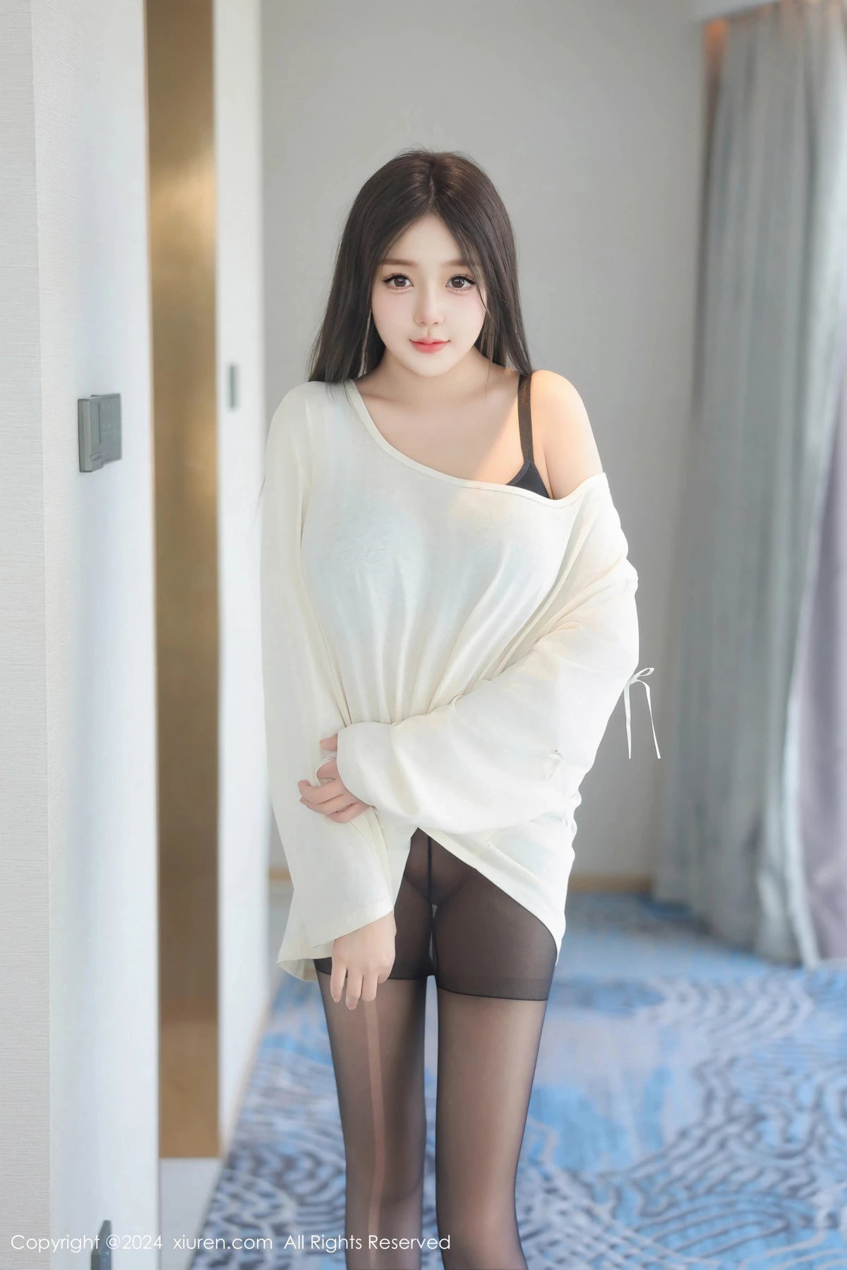 [XiuRen秀人网] 2024.08.30 No.9089 柚柚小奶瓶 黑丝美腿 [81P] NO.6