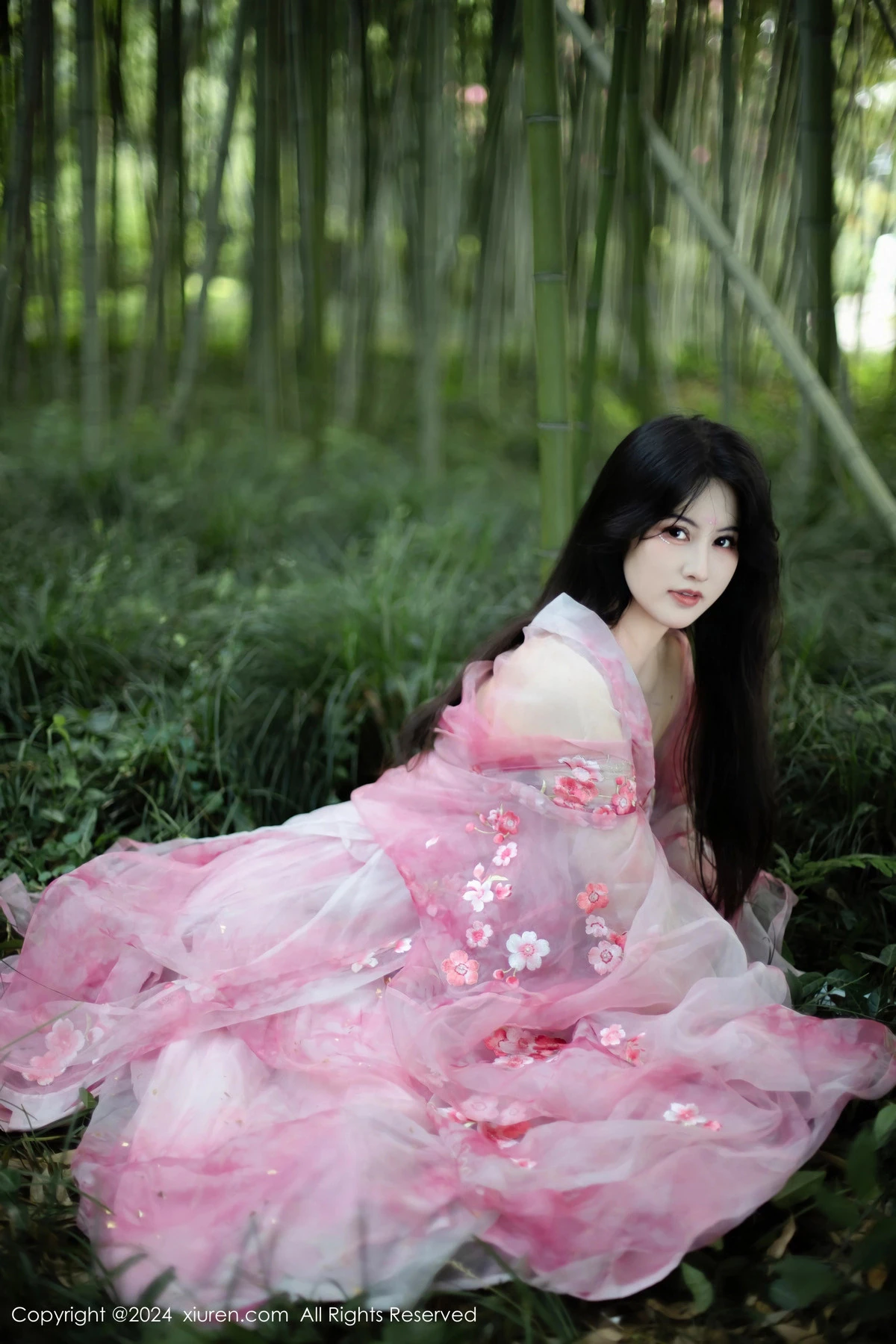 [XiuRen秀人网] 2024.09.02 No.9100 诗诗kiki 美臀性感 [70P] NO.7