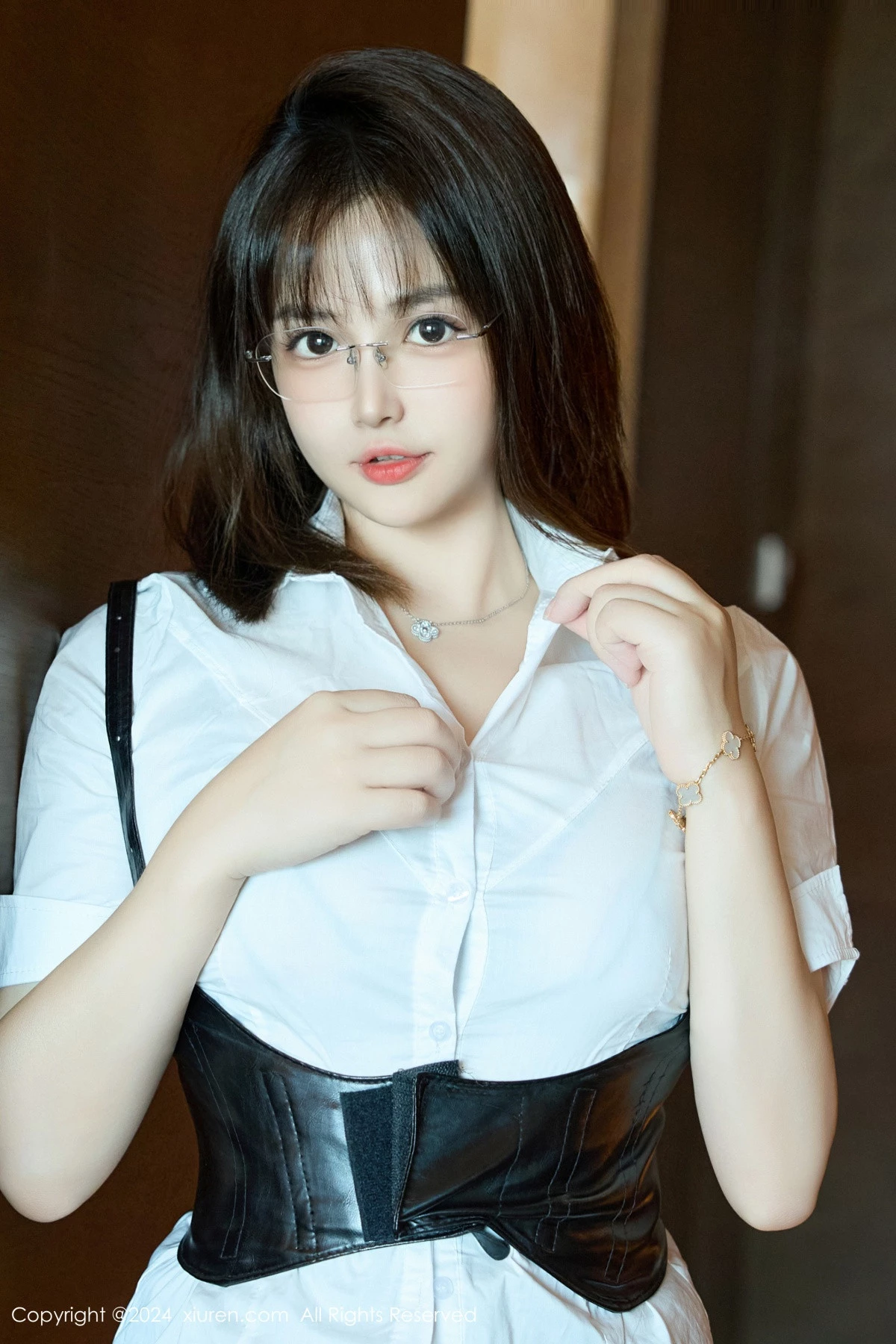 [XiuRen秀人网] 2024.09.03 No.9104 养乐多Doll 黑丝美腿 [51P] NO.10