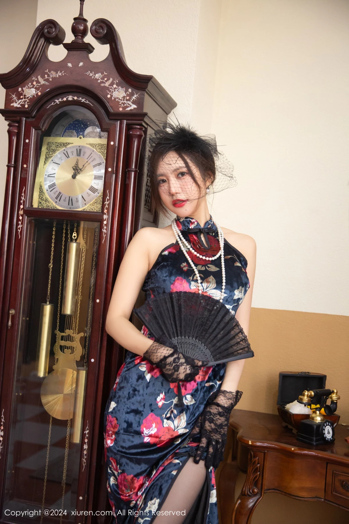 [XiuRen秀人网] 2024.09.05 No.9116 绮里嘉ula 黑丝美腿 [66P] NO.1