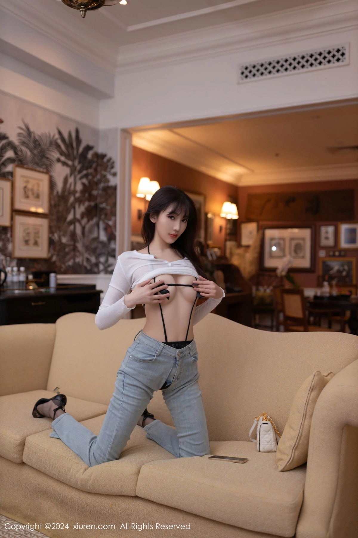[XiuRen秀人网] 2024.09.05 No.9118 陆萱萱 美腿黑丝 [86P] NO.12